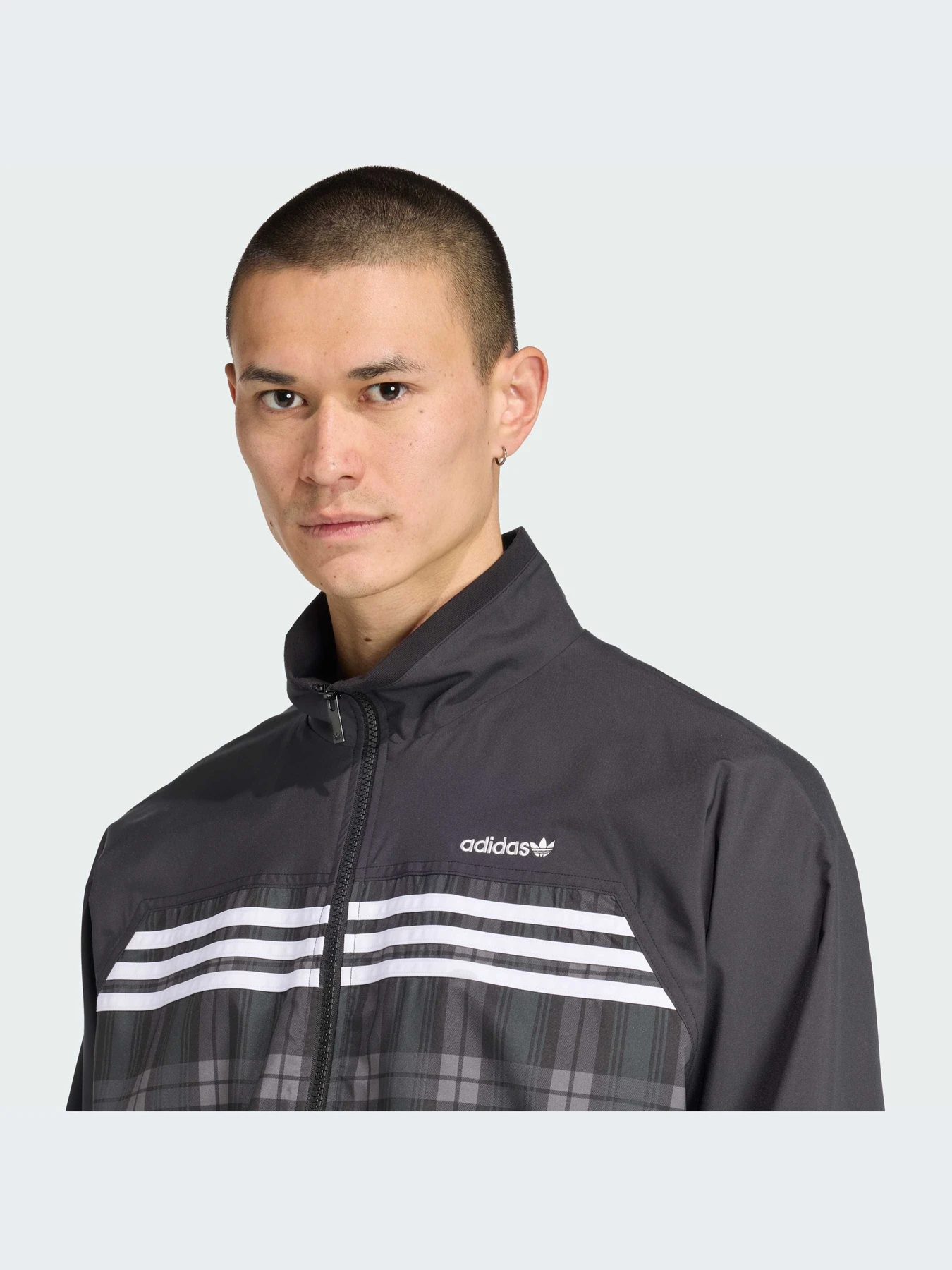 Худи и свитшоты Adidas Graphics модель JV7743-KZ Фото