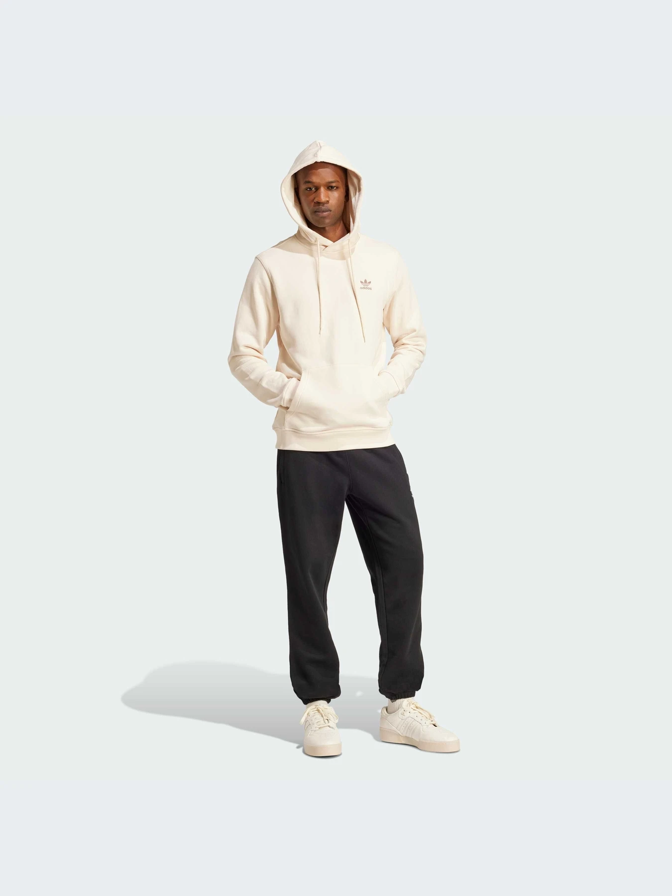 Худи и свитшоты Adidas модель JD2408-KZ Худи и свитшоты Adidas модель JD2408-KZ Фото