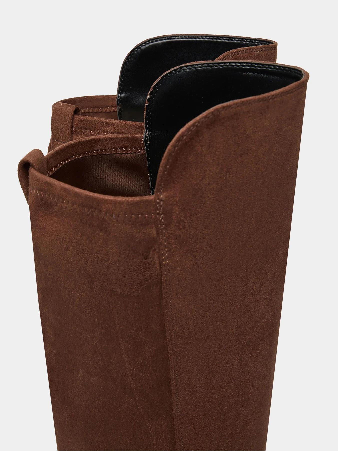 Ботинки и сапоги GUESS модель FLFF2Z-ESU11-BROWN Ботинки и сапоги GUESS модель FLFF2Z-ESU11-BROWN Фото
