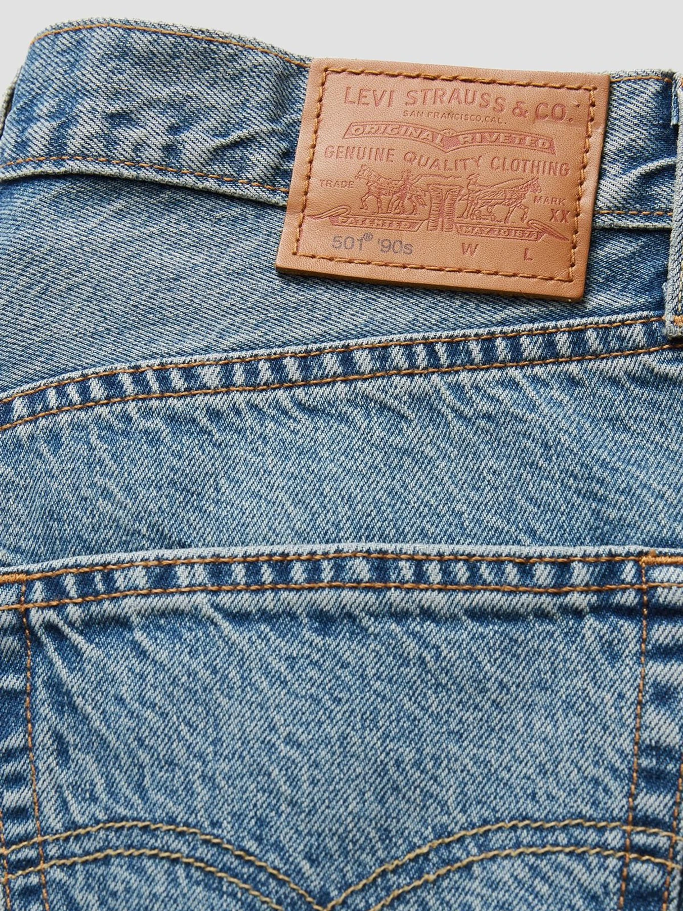 Шорты Levi's модель A8433;0001 Фото
