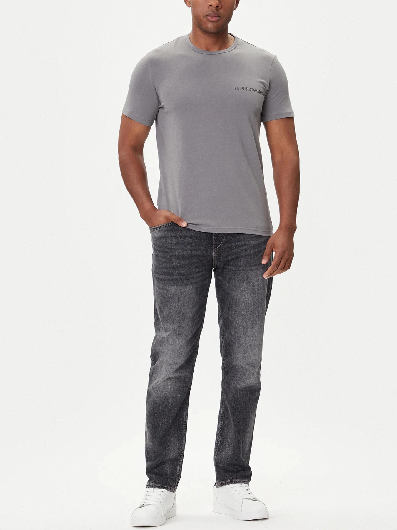 Футболки и поло Emporio Armani модель EM000391-AF10779-M8014 Футболки и поло Emporio Armani модель EM000391-AF10779-M8014 Фото