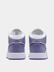 Кроссовки Jordan модель DQ8423-500 Фото