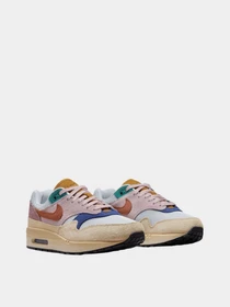 Кроссовки NIKE модель FN7200-224 Фото