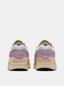 Кроссовки NIKE модель FN7200-224 Фото