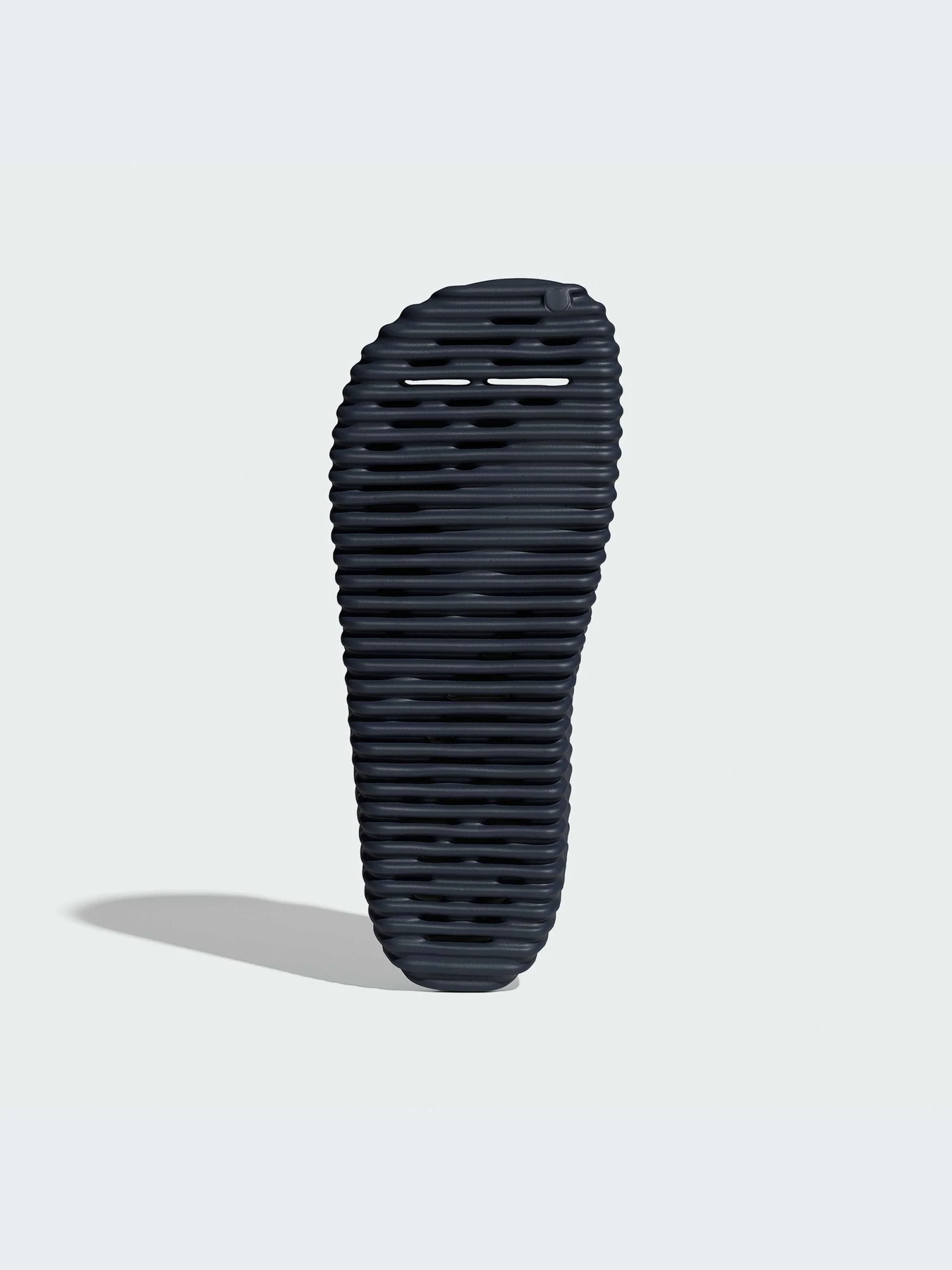 Шлёпанцы Adidas Adilette модель JR3615-KZ Шлёпанцы Adidas Adilette модель JR3615-KZ Фото