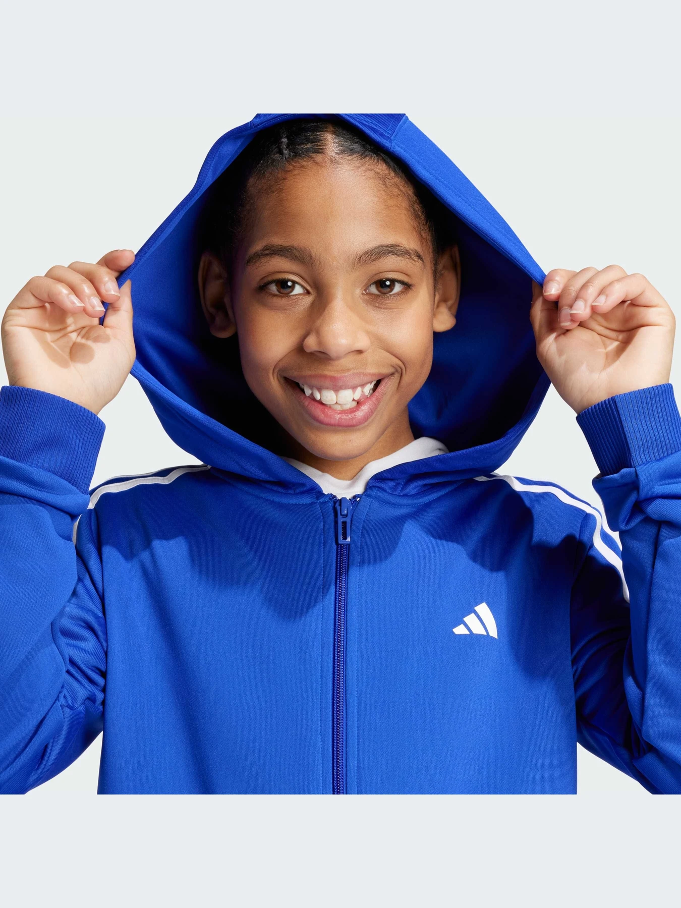 Худи и свитшоты Adidas модель IP2418-KZ Худи и свитшоты Adidas модель IP2418-KZ Фото