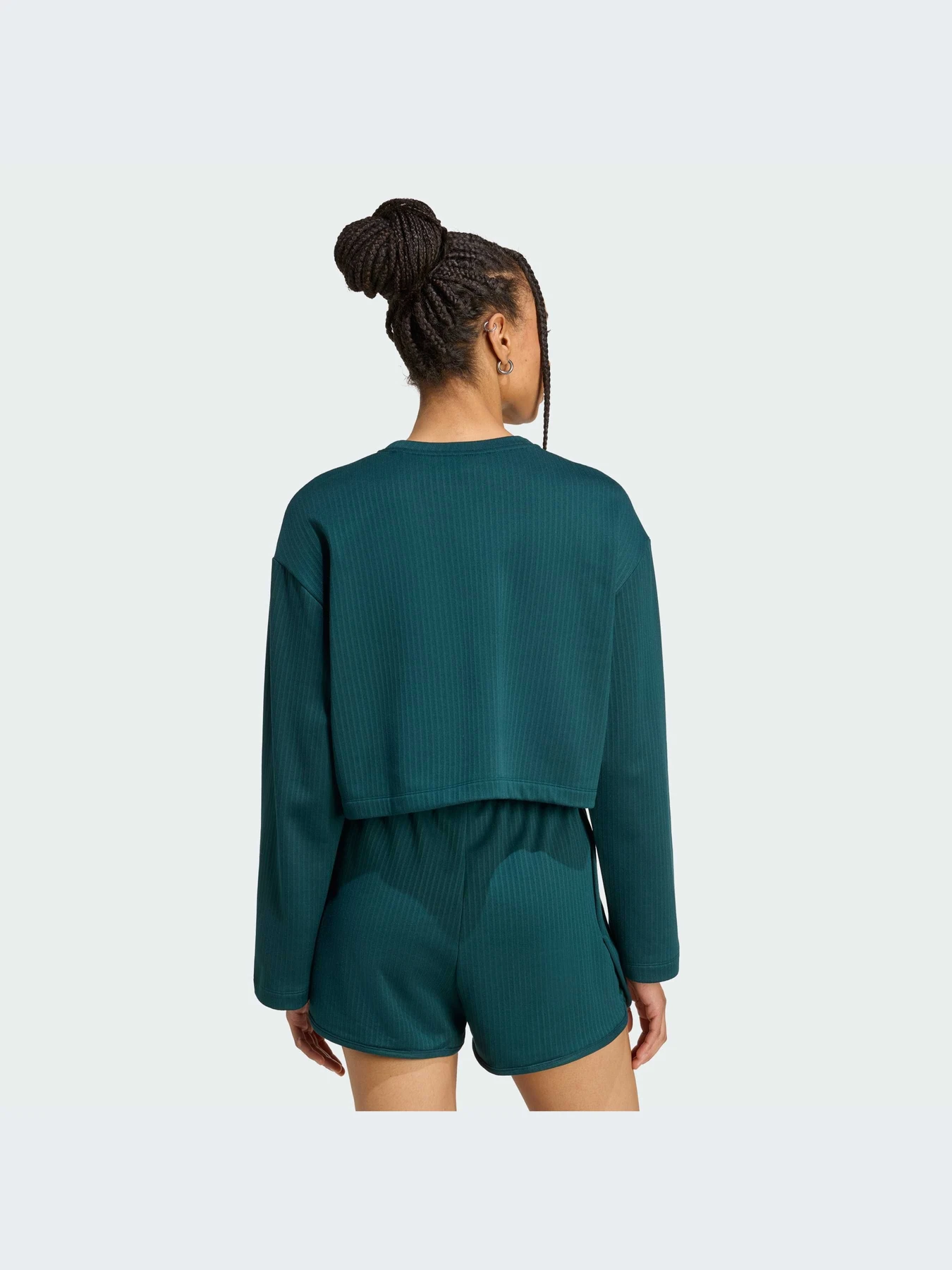 Худи и свитшоты Adidas модель JW6092-KZ Худи и свитшоты Adidas модель JW6092-KZ Фото