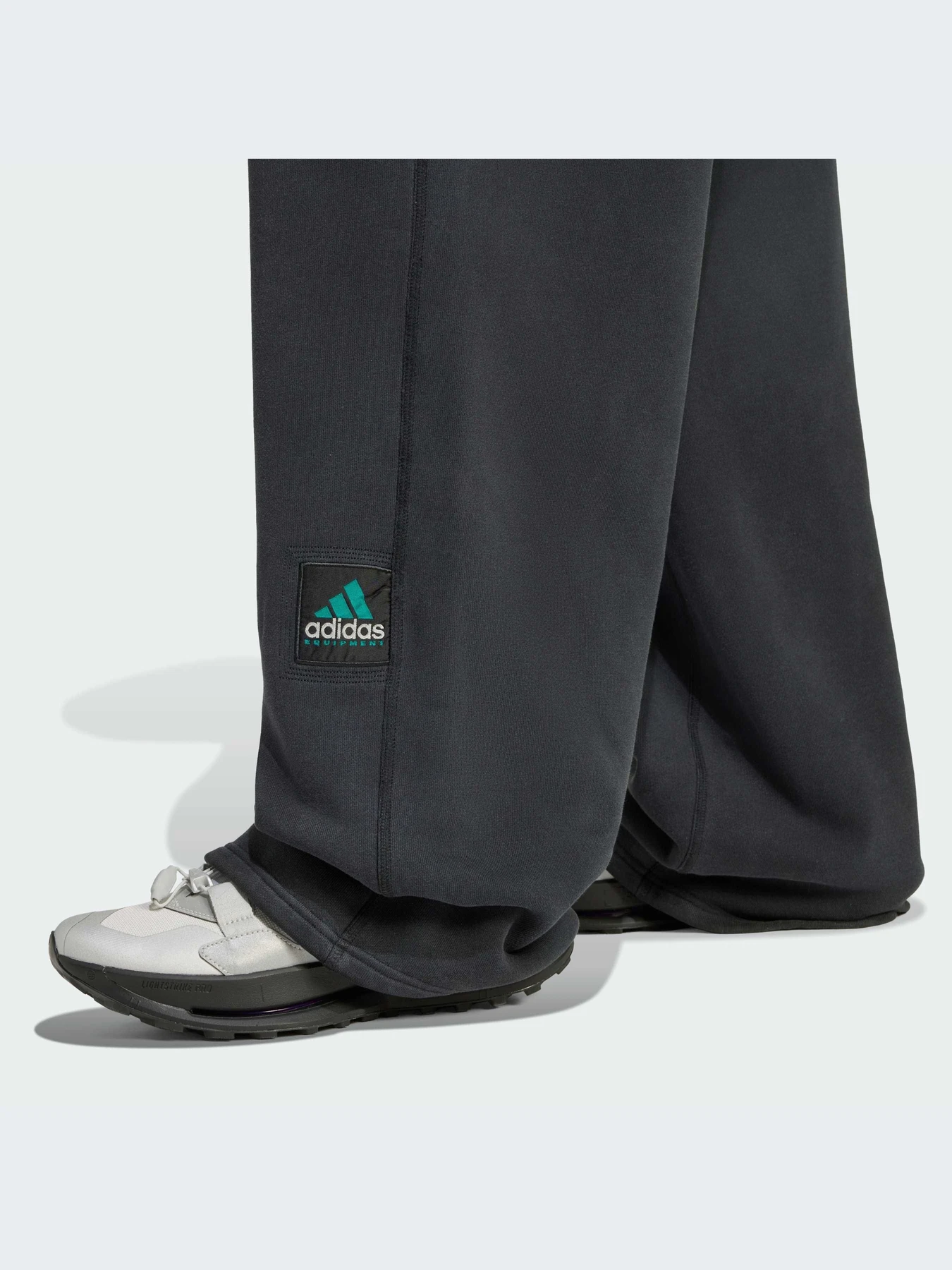Брюки Adidas модель JX1576-KZ Брюки Adidas модель JX1576-KZ Фото