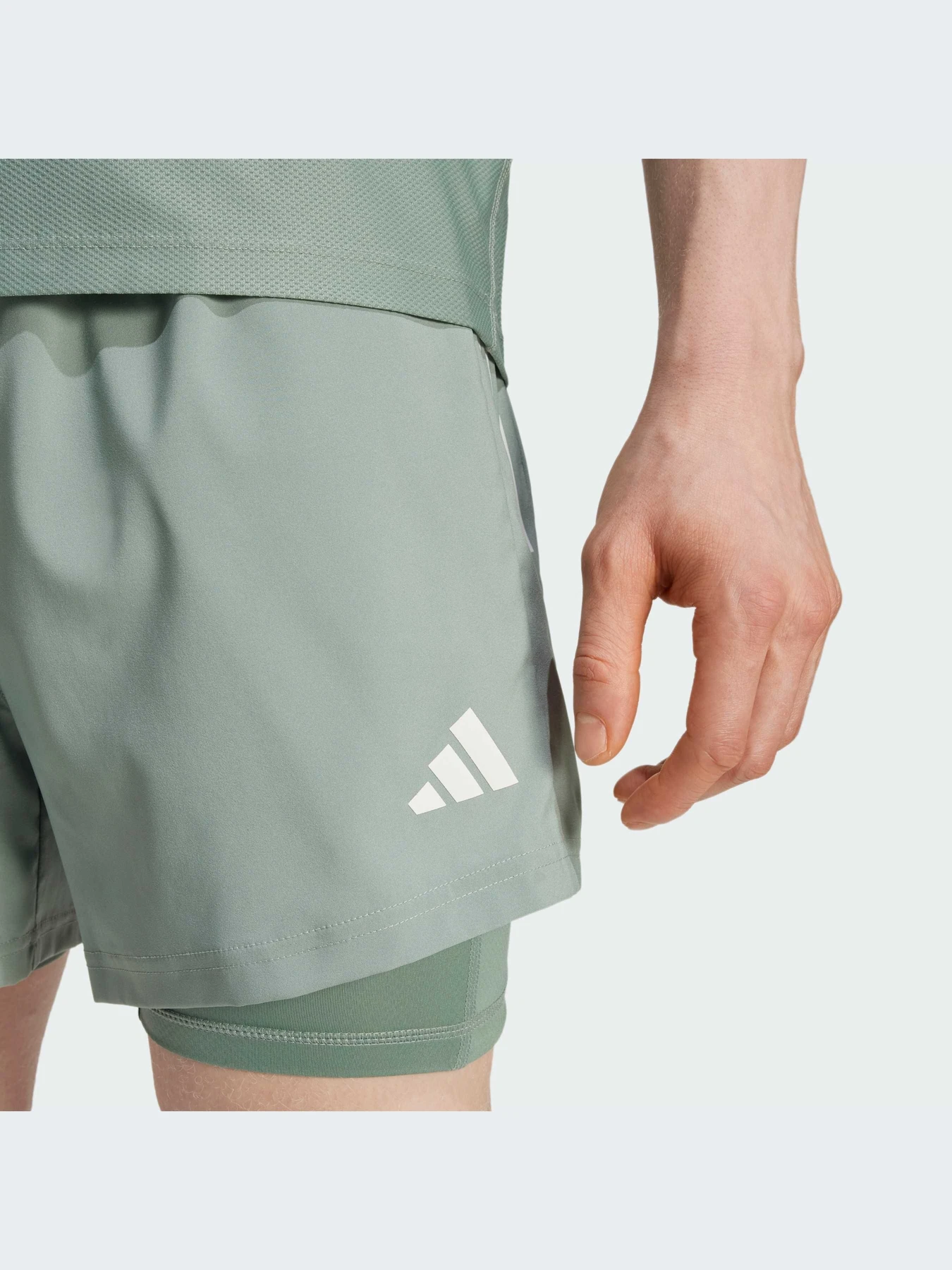 Шорты Adidas модель JM5402-KZ Шорты Adidas модель JM5402-KZ Фото