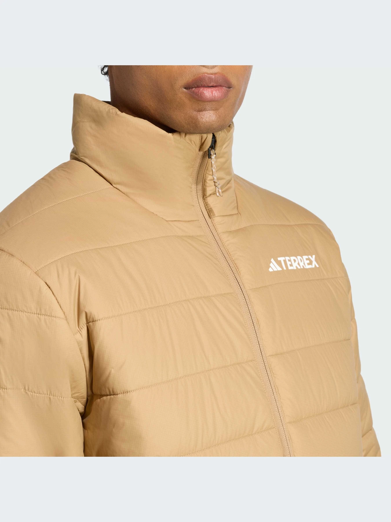 Куртки и дубленки Adidas модель KB2179-KZ Куртки и дубленки Adidas модель KB2179-KZ Фото