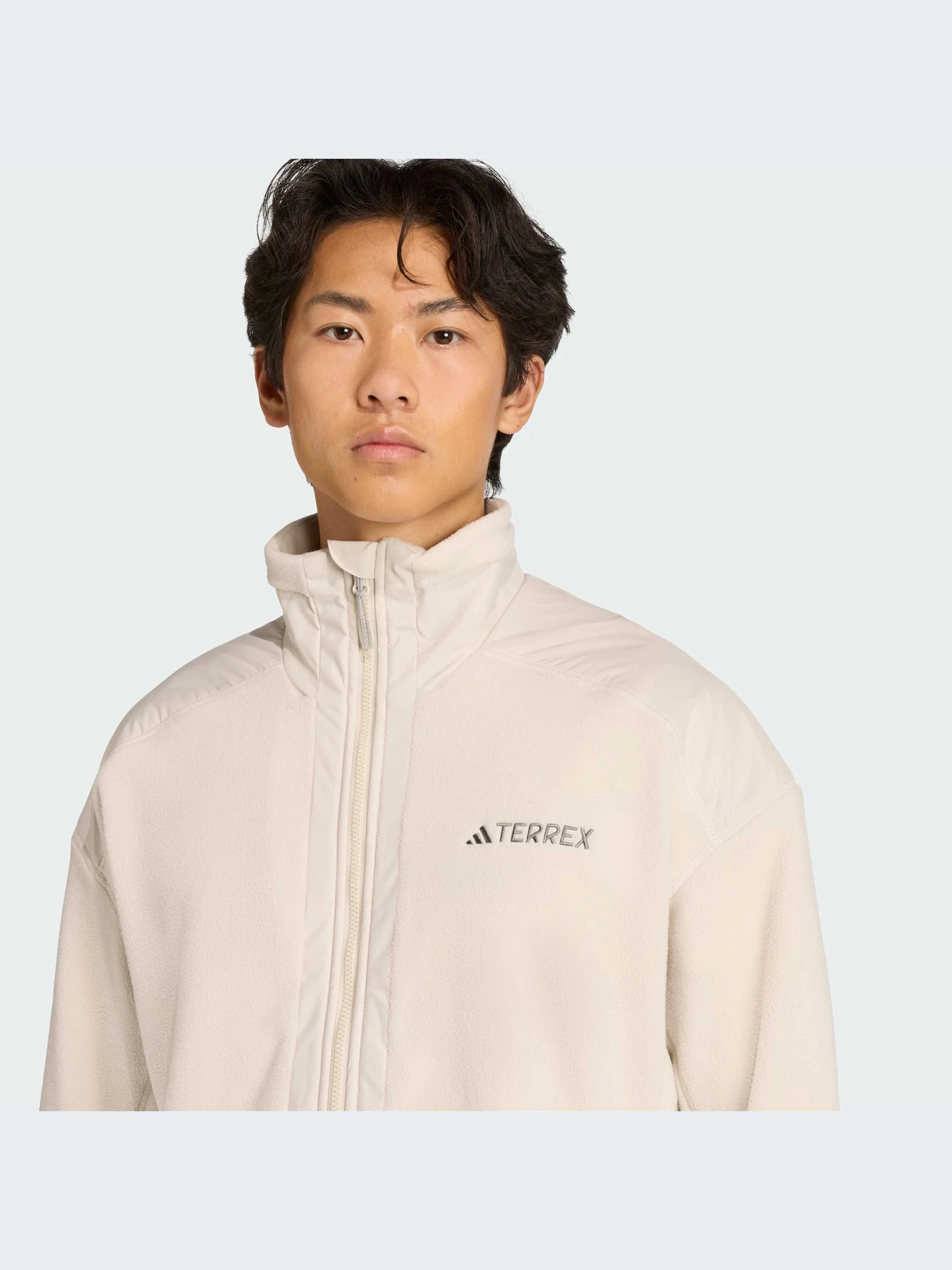 Куртки и дубленки Adidas модель JV6236-KZ Куртки и дубленки Adidas модель JV6236-KZ Фото