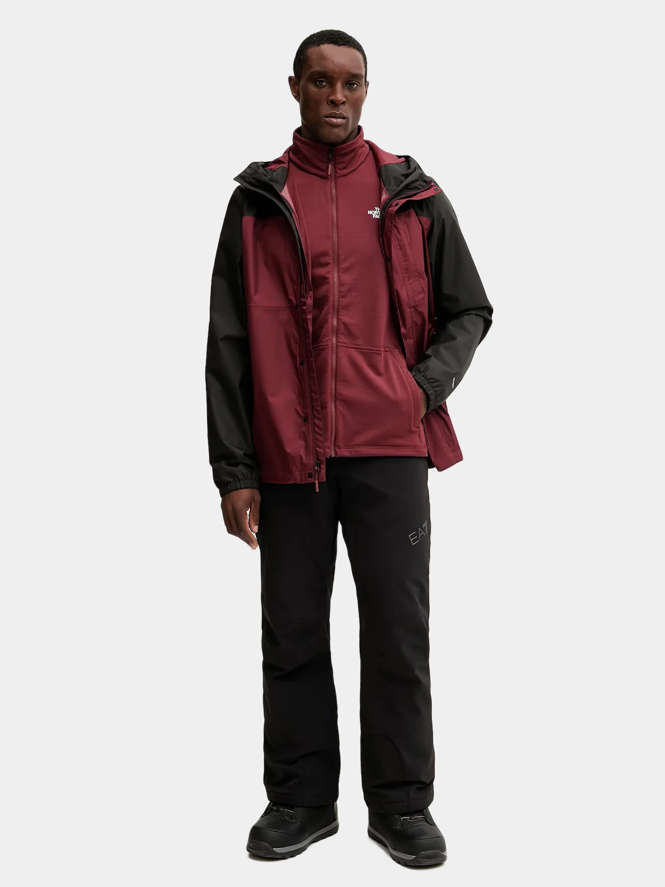 Куртки и дубленки The North Face модель NF0A3YFH0VO1 Куртки и дубленки The North Face модель NF0A3YFH0VO1 Фото