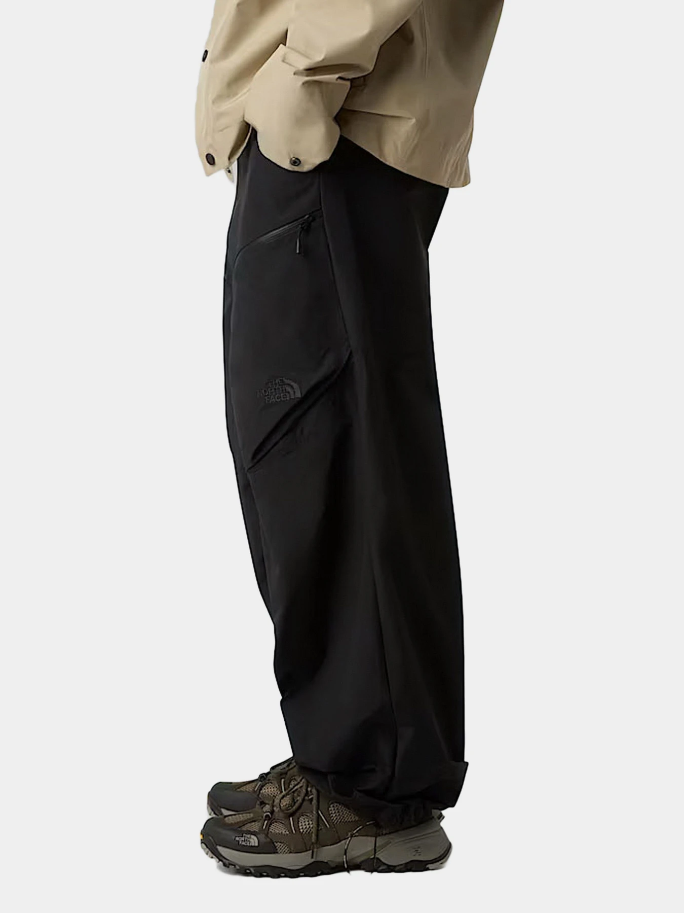 Брюки The North Face модель NF0A8DU1JK31 Брюки The North Face модель NF0A8DU1JK31 Фото