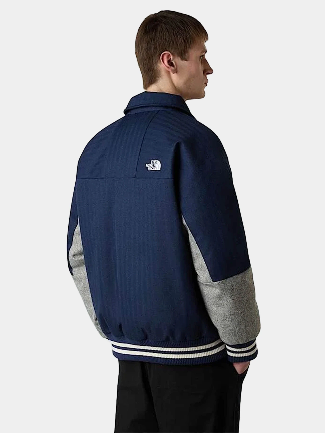 Куртки и дубленки The North Face модель NF0A8E1TRQO1 Куртки и дубленки The North Face модель NF0A8E1TRQO1 Фото