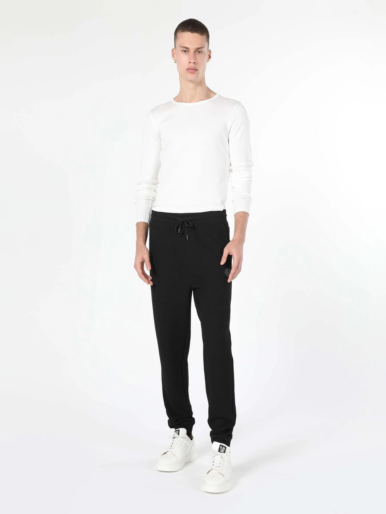 Брюки Colin’s модель CL1060266_BLK Фото