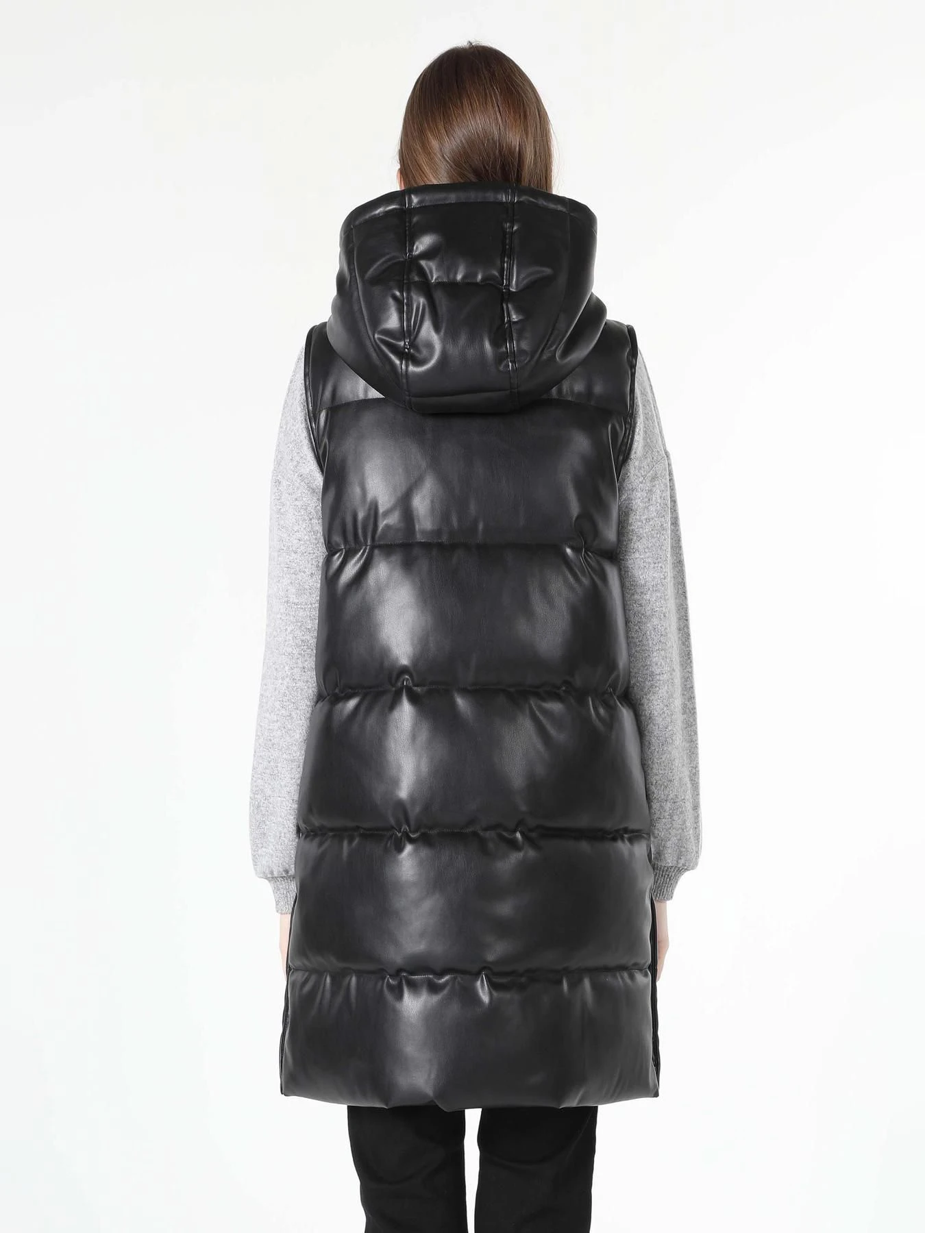 Куртки и дубленки Colin’s модель CL1060227_BLK Фото