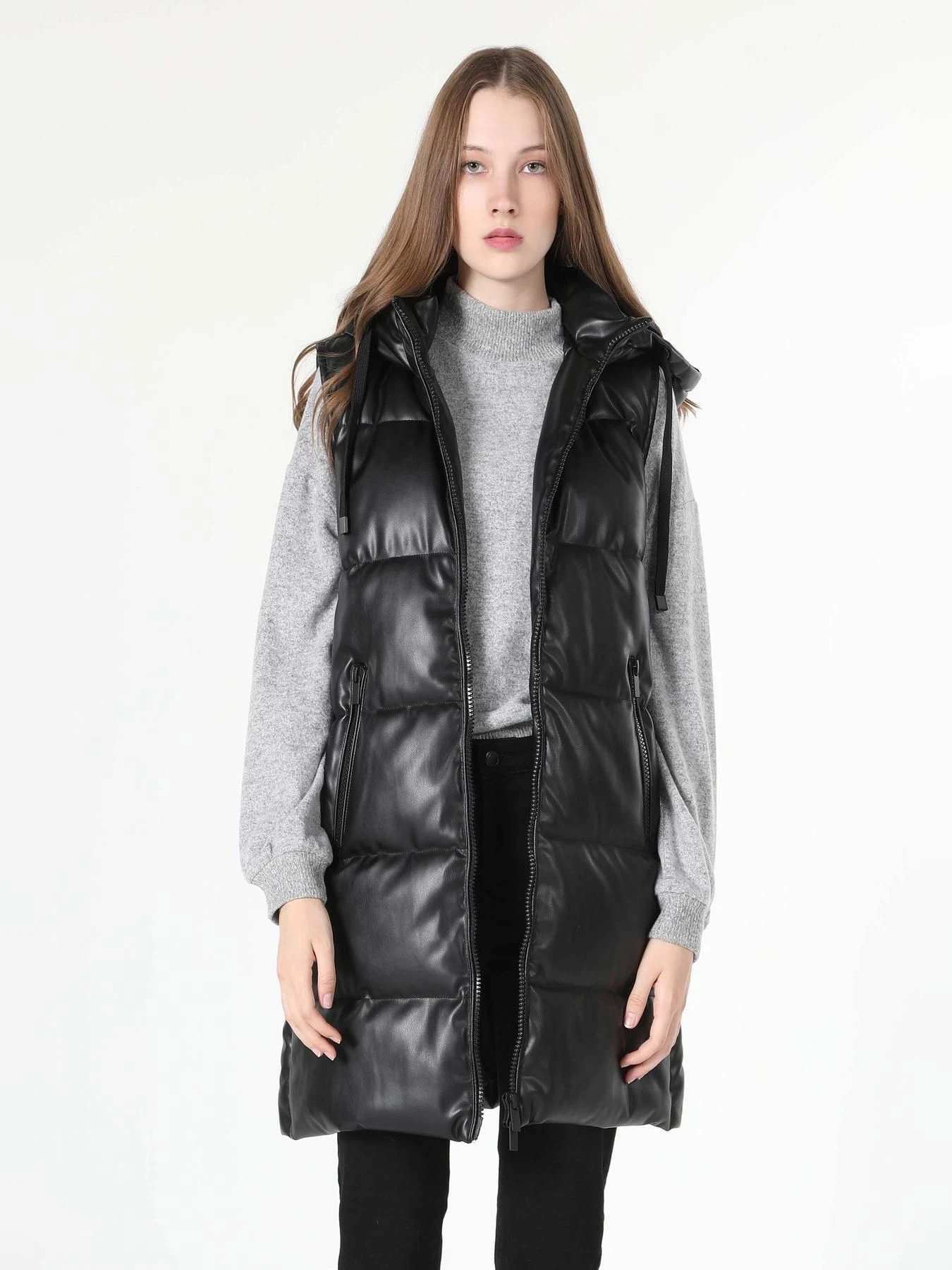 Куртки и дубленки Colin’s модель CL1060227_BLK Фото