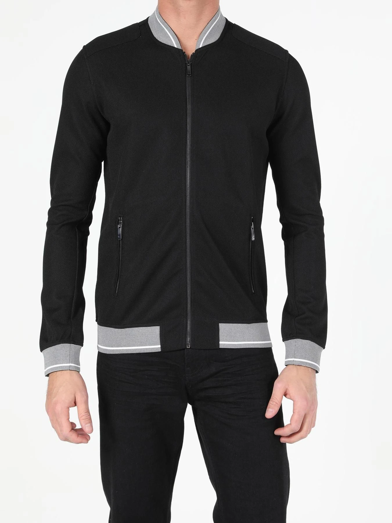 Куртки и дубленки Colin’s модель CL1052987_BLK Фото