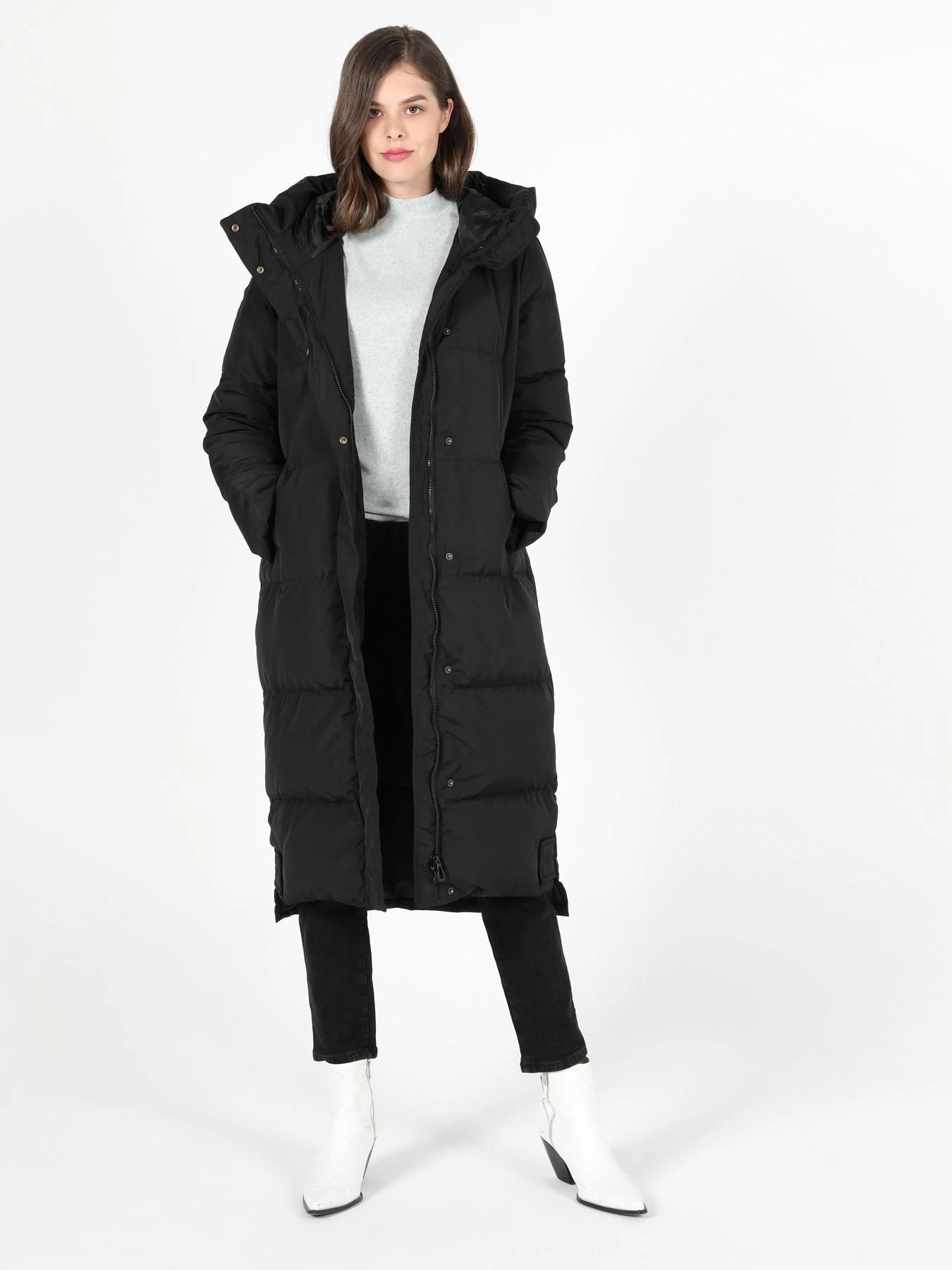 Куртки и дубленки Colin’s модель CL1051070_BLK Фото