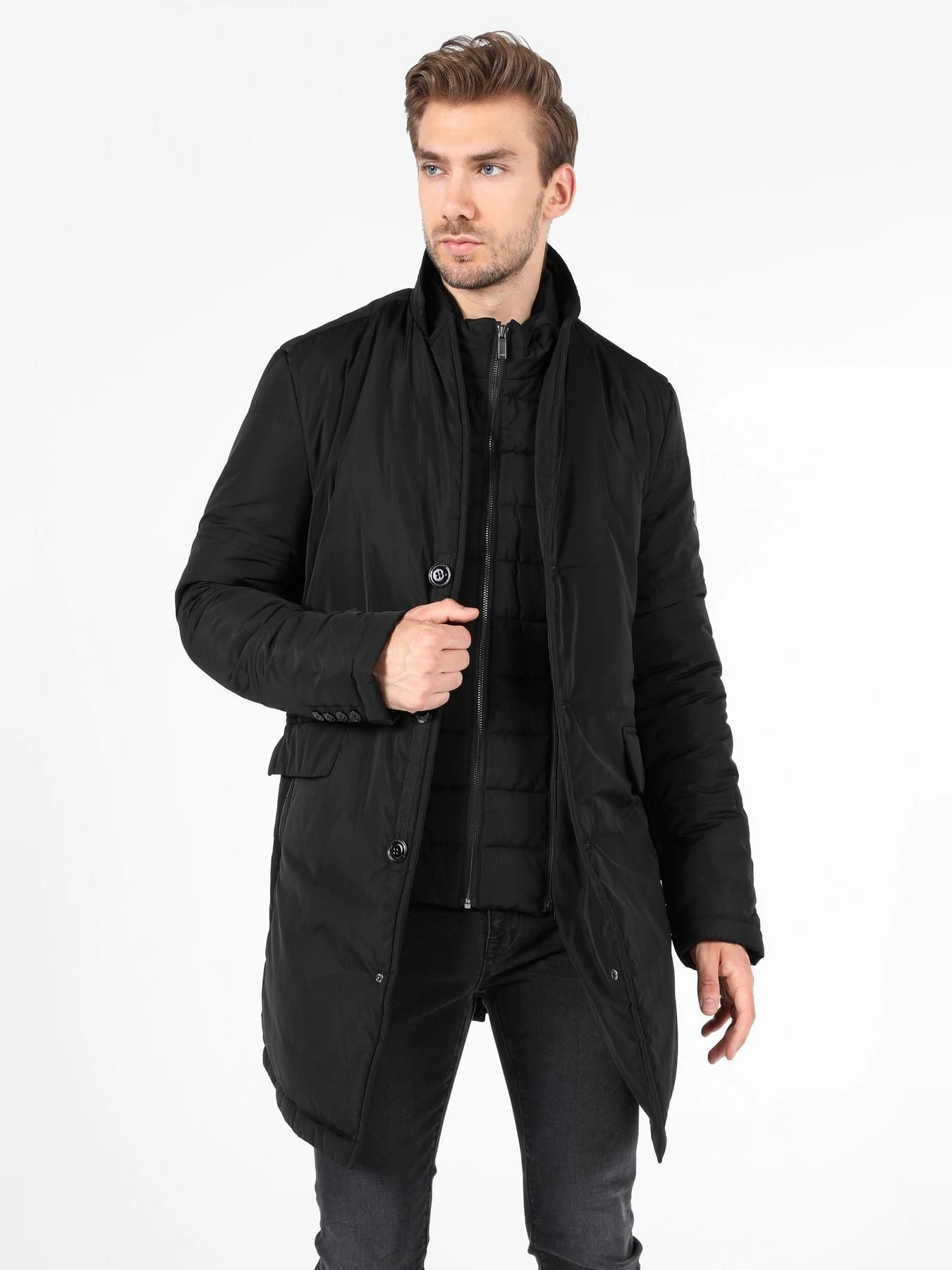 Куртки и дубленки Colin’s модель CL1051229_BLK Фото