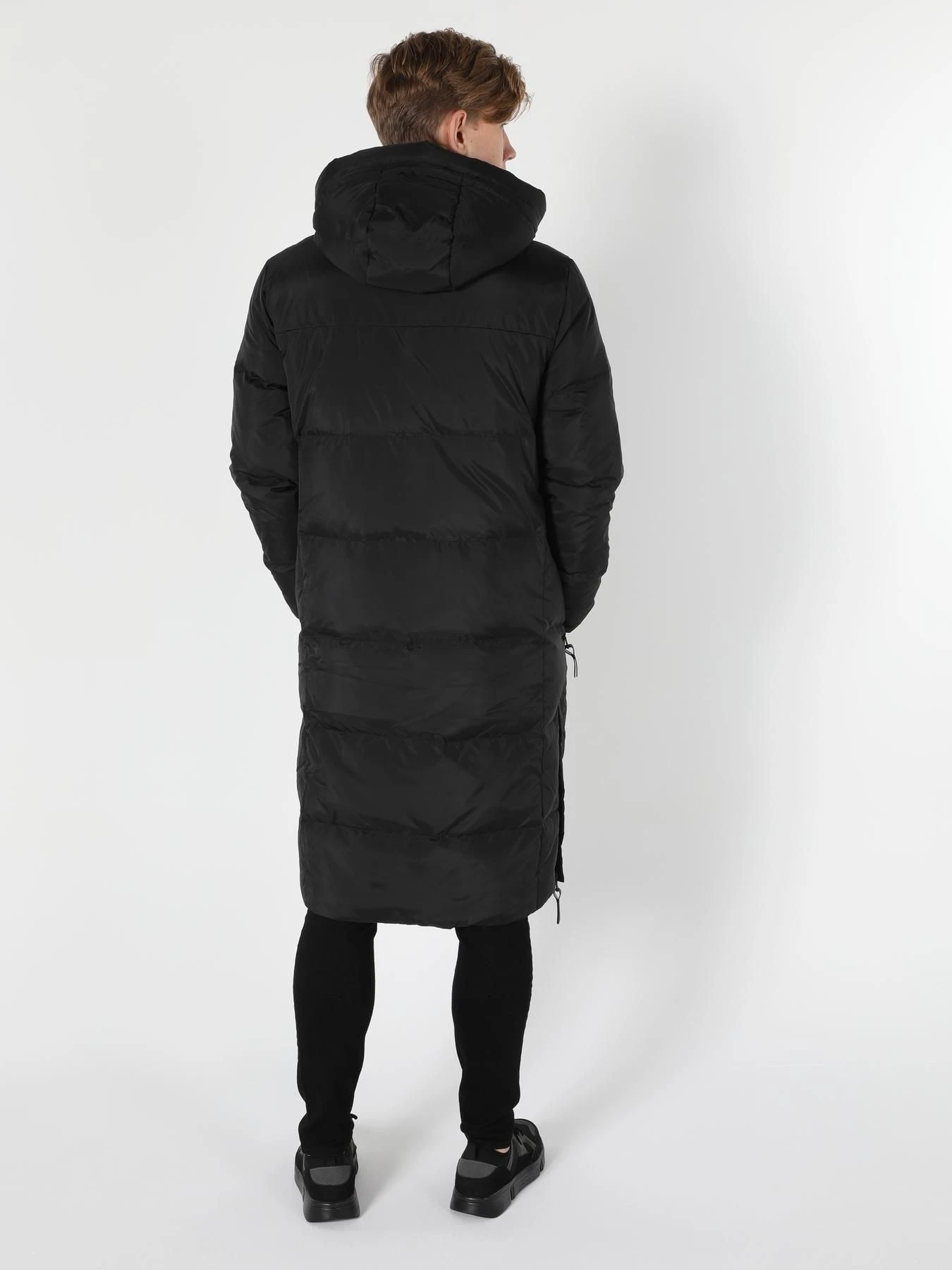 Куртки и дубленки Colin’s модель CL1055585_BLK Фото