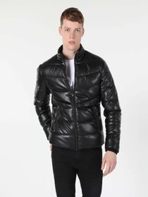 Куртки и дубленки Colin’s модель CL1055602_BLK Фото