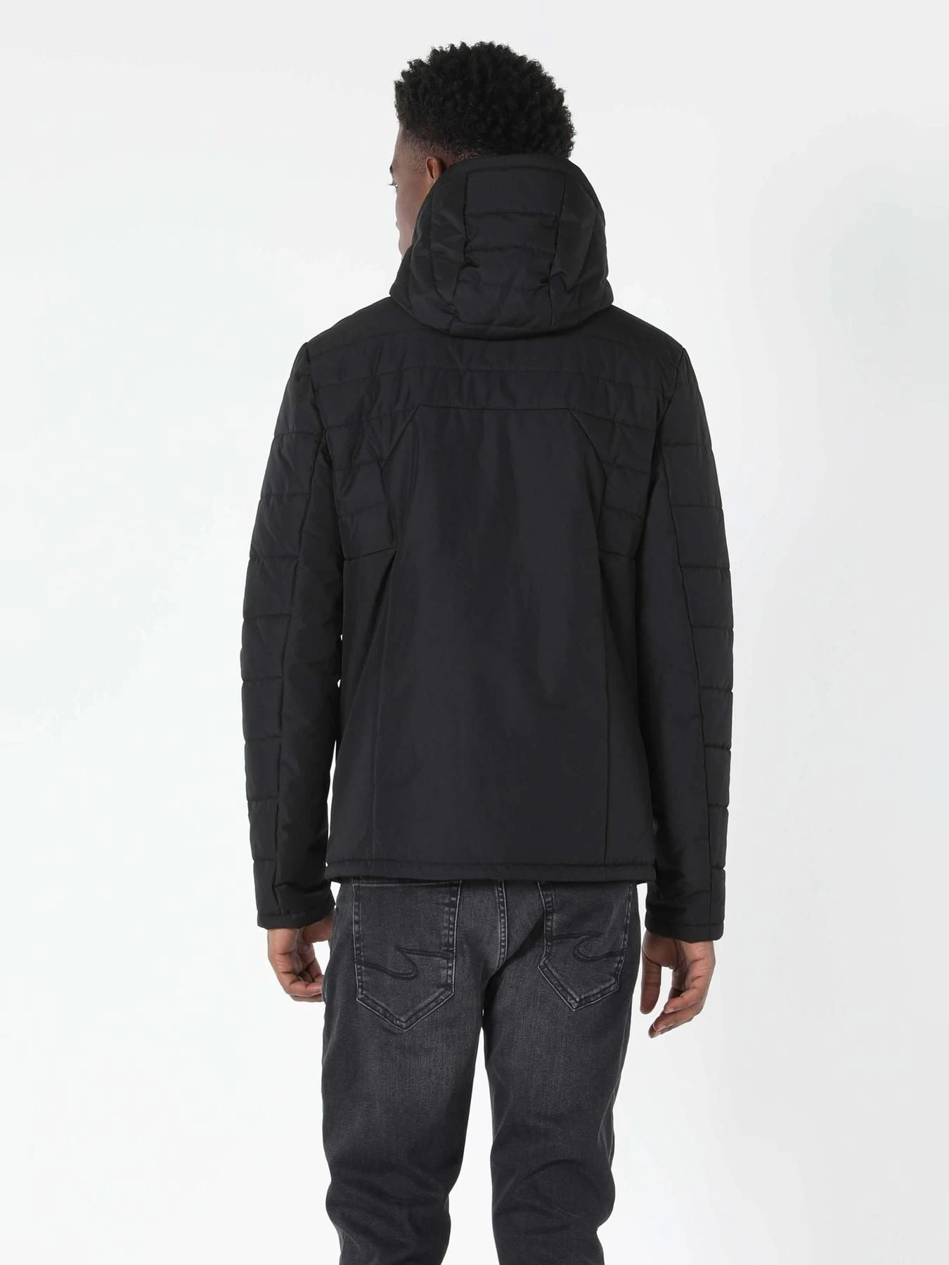 Куртки и дубленки Colin’s модель CL1057406_BLK Фото