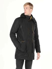 Куртки и дубленки Colin’s модель CL1060979_BLK Фото