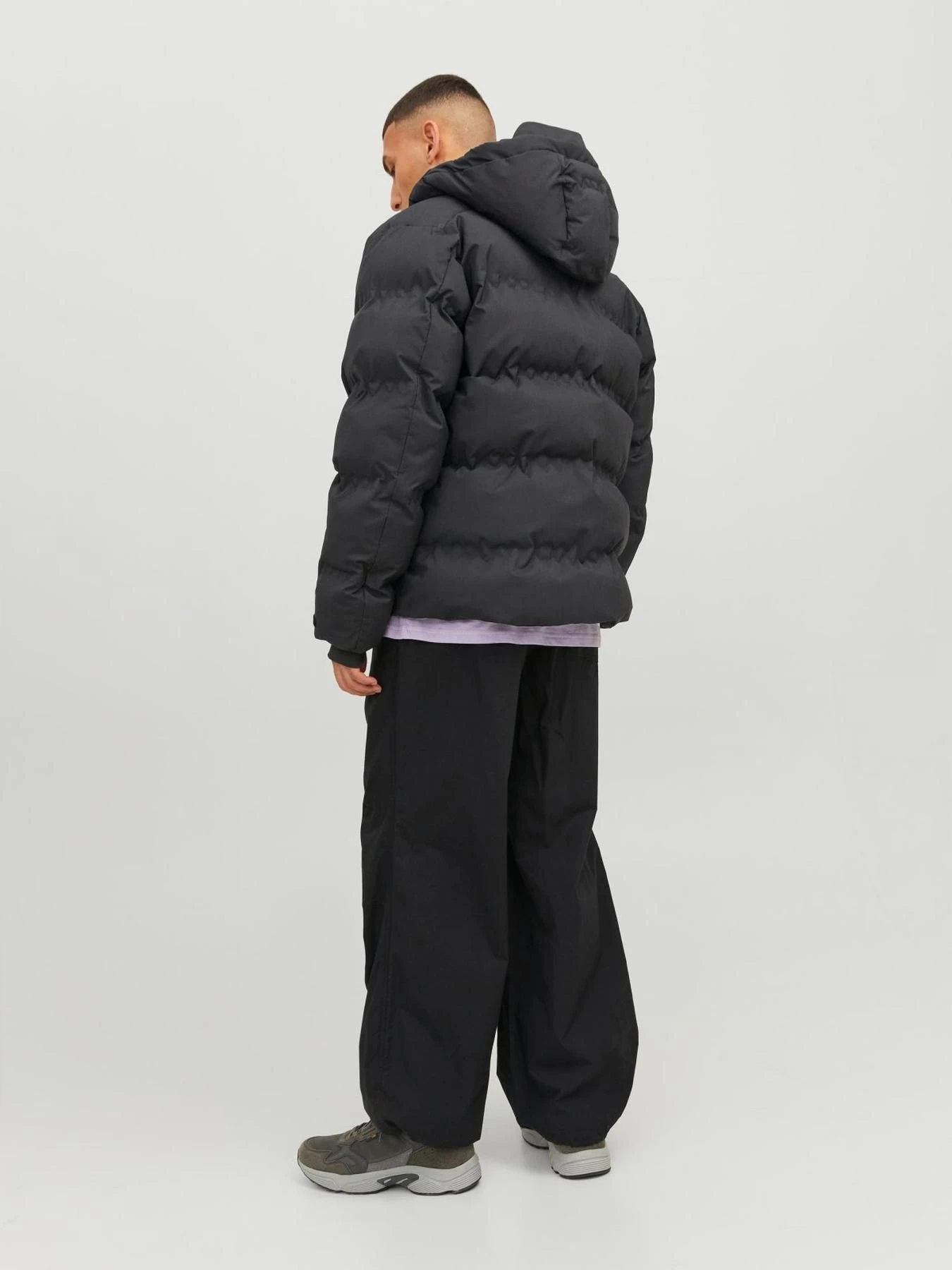 Куртки и дубленки JACK & JONES модель 12238998_Black Фото