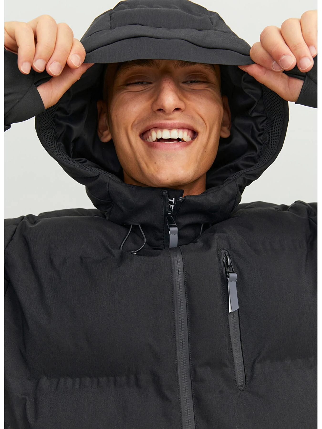 Куртки и дубленки JACK & JONES модель 12238998_Black Фото