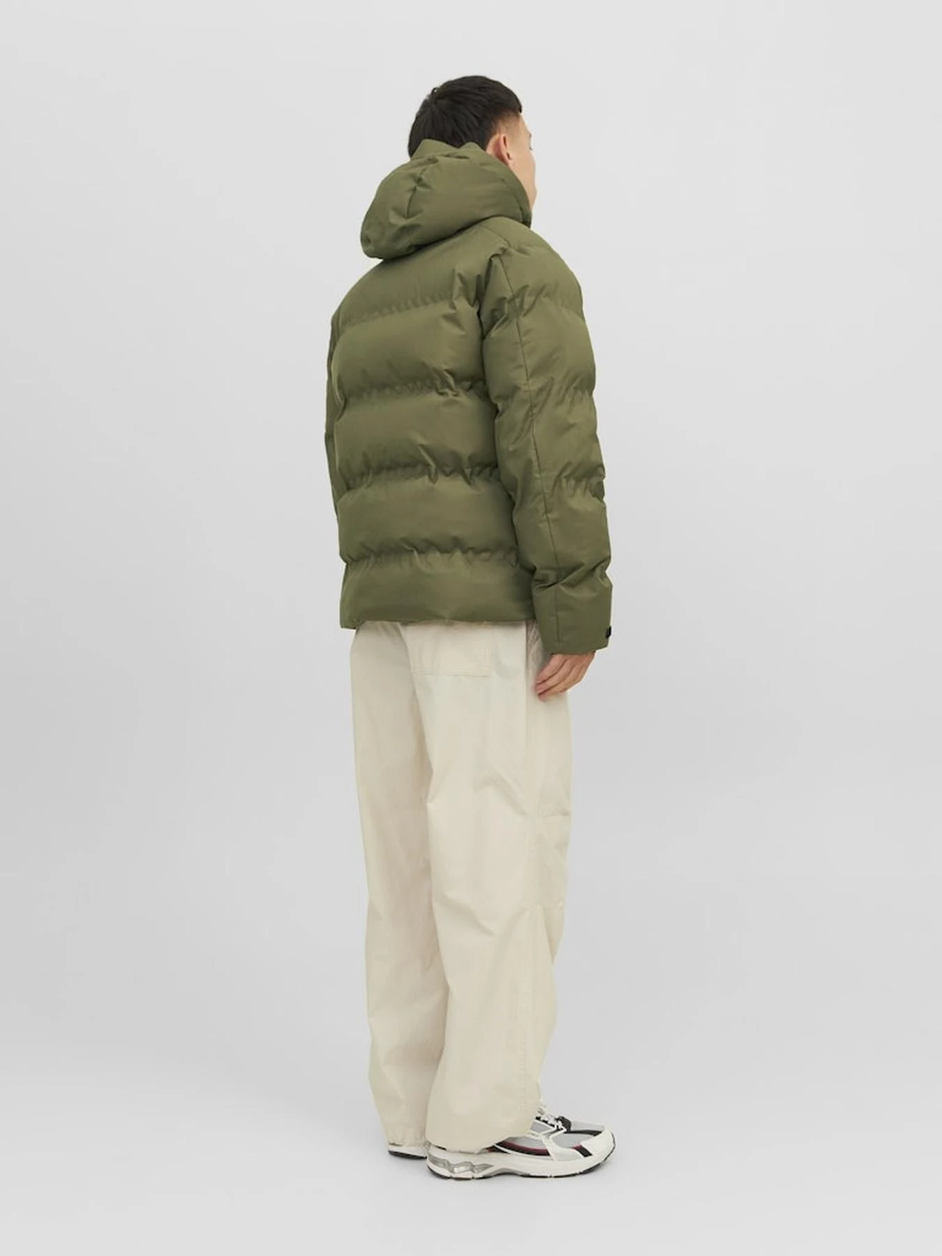 Куртки и дубленки JACK & JONES модель 12238998_OliveNight Фото