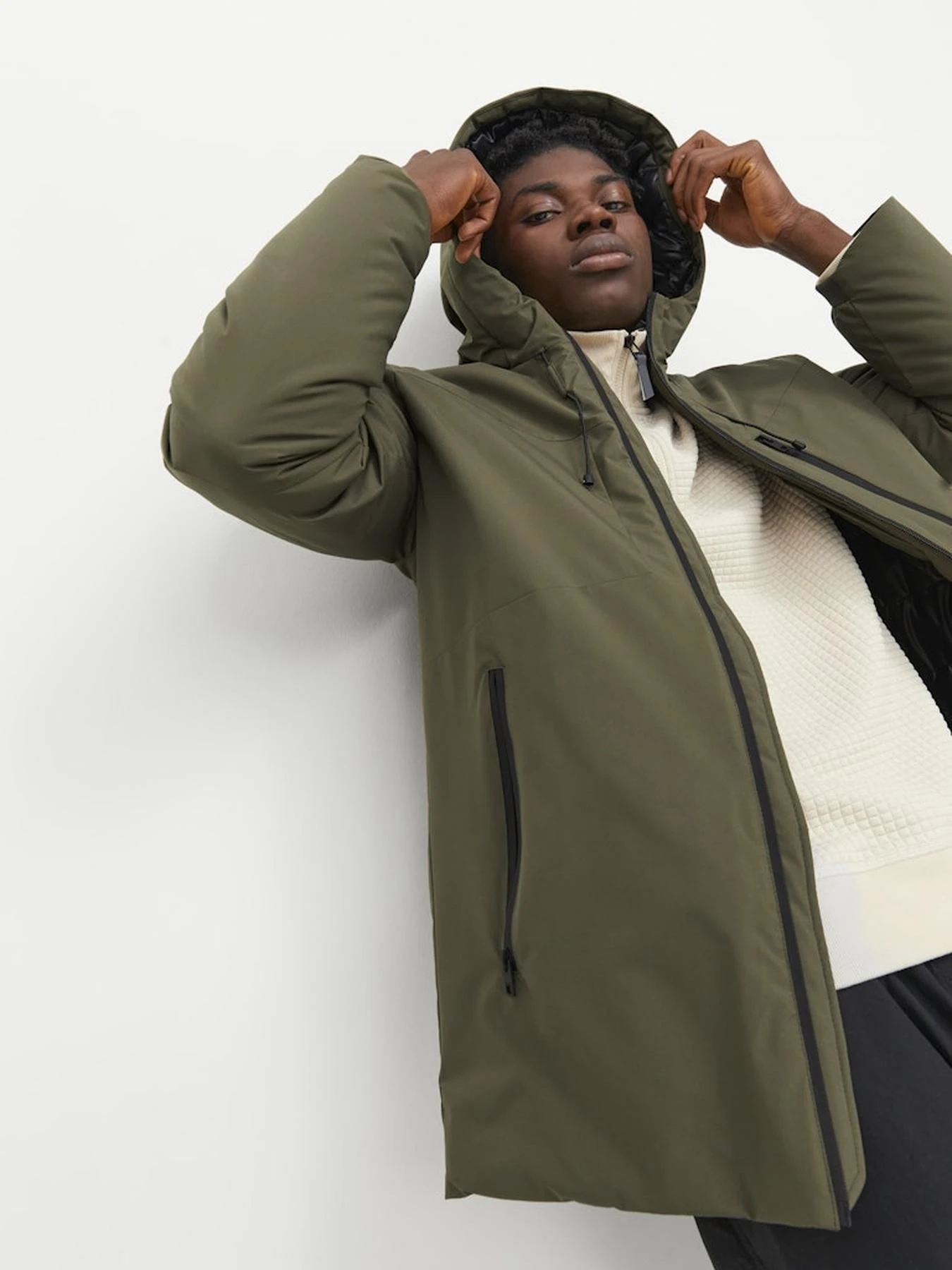 Куртки и дубленки JACK & JONES модель 12243225_OliveNight Фото