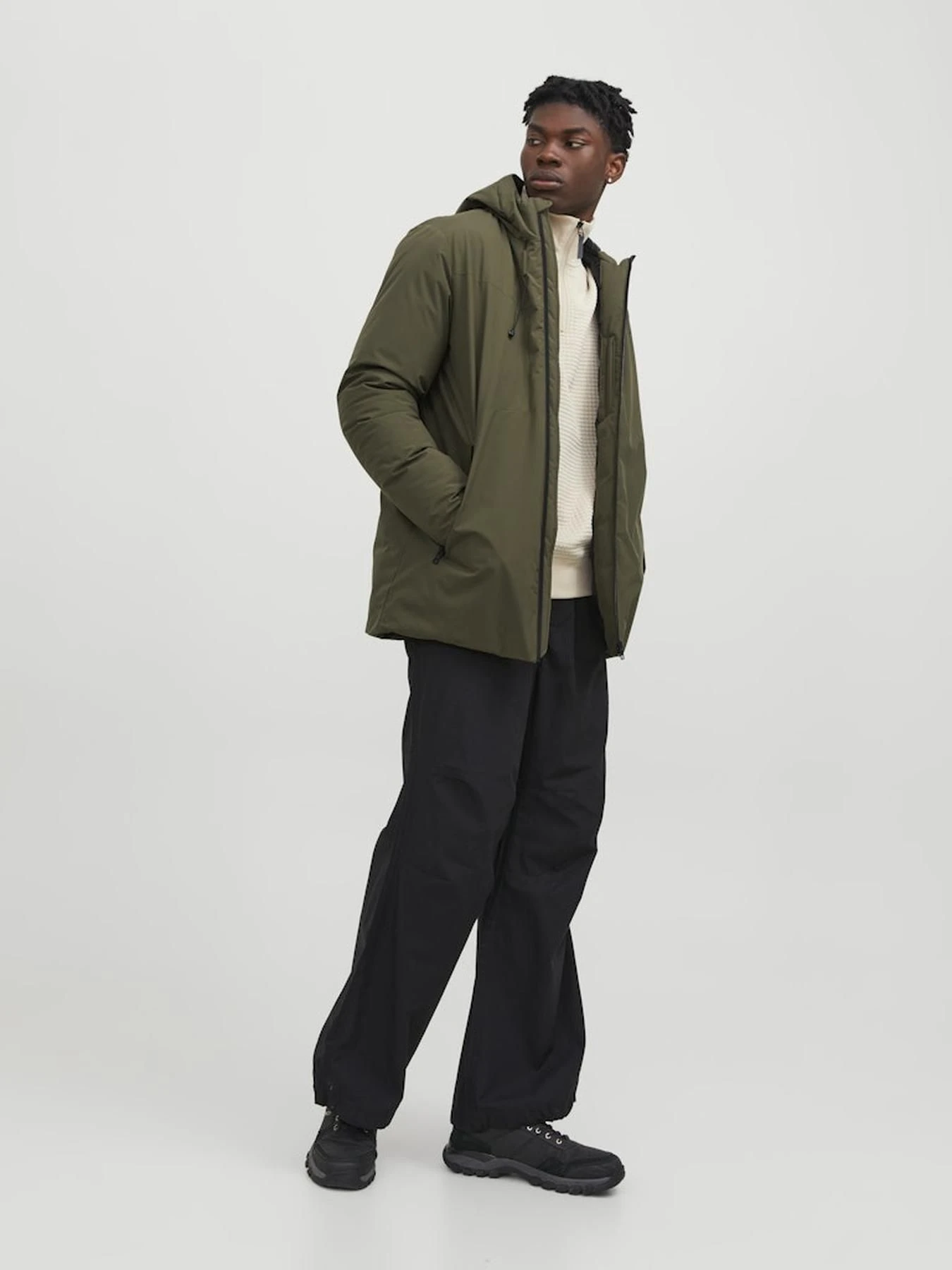 Куртки и дубленки JACK & JONES модель 12243225_OliveNight Фото