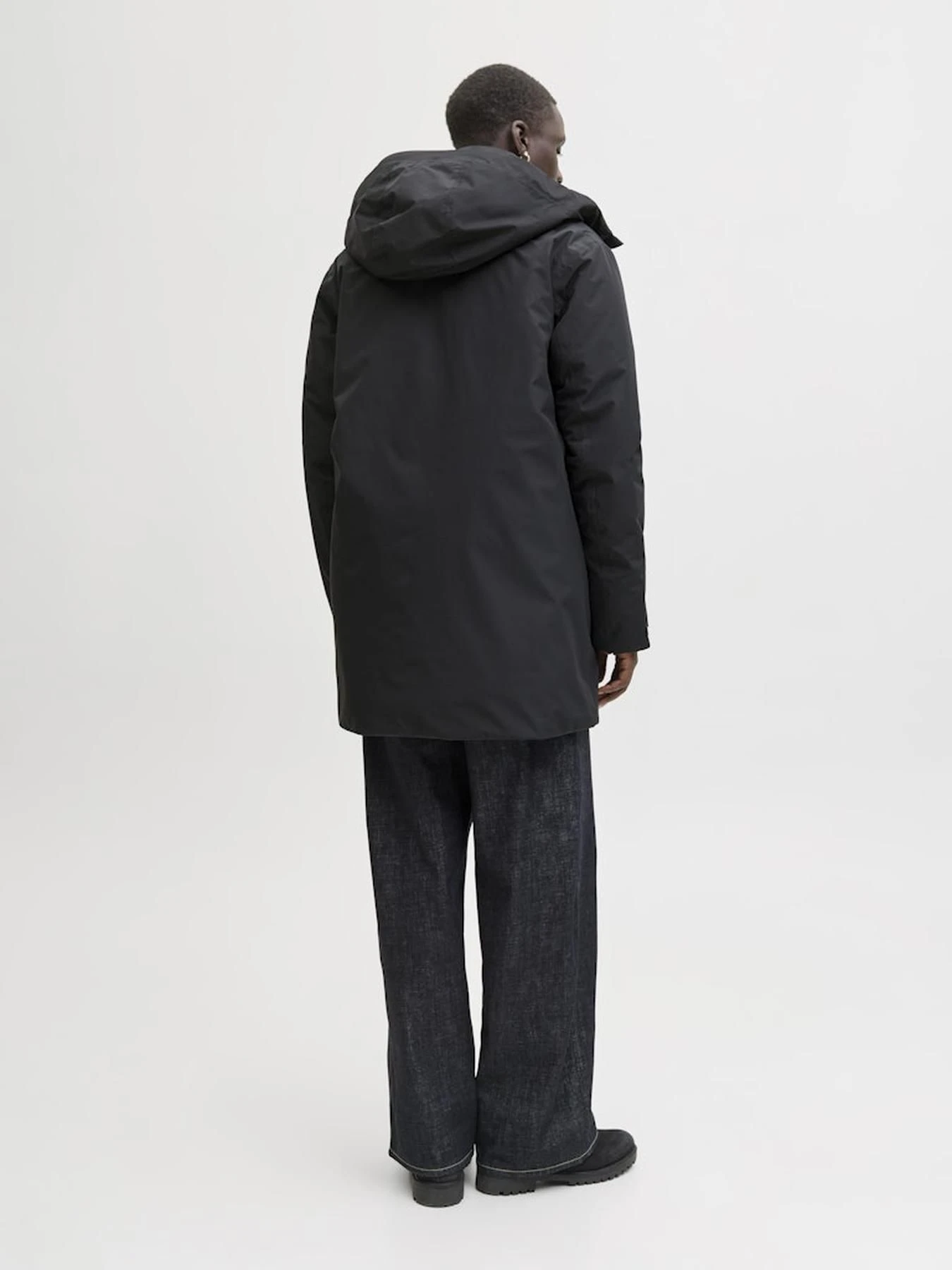 Куртки и дубленки JACK & JONES модель 12283168_Black Фото
