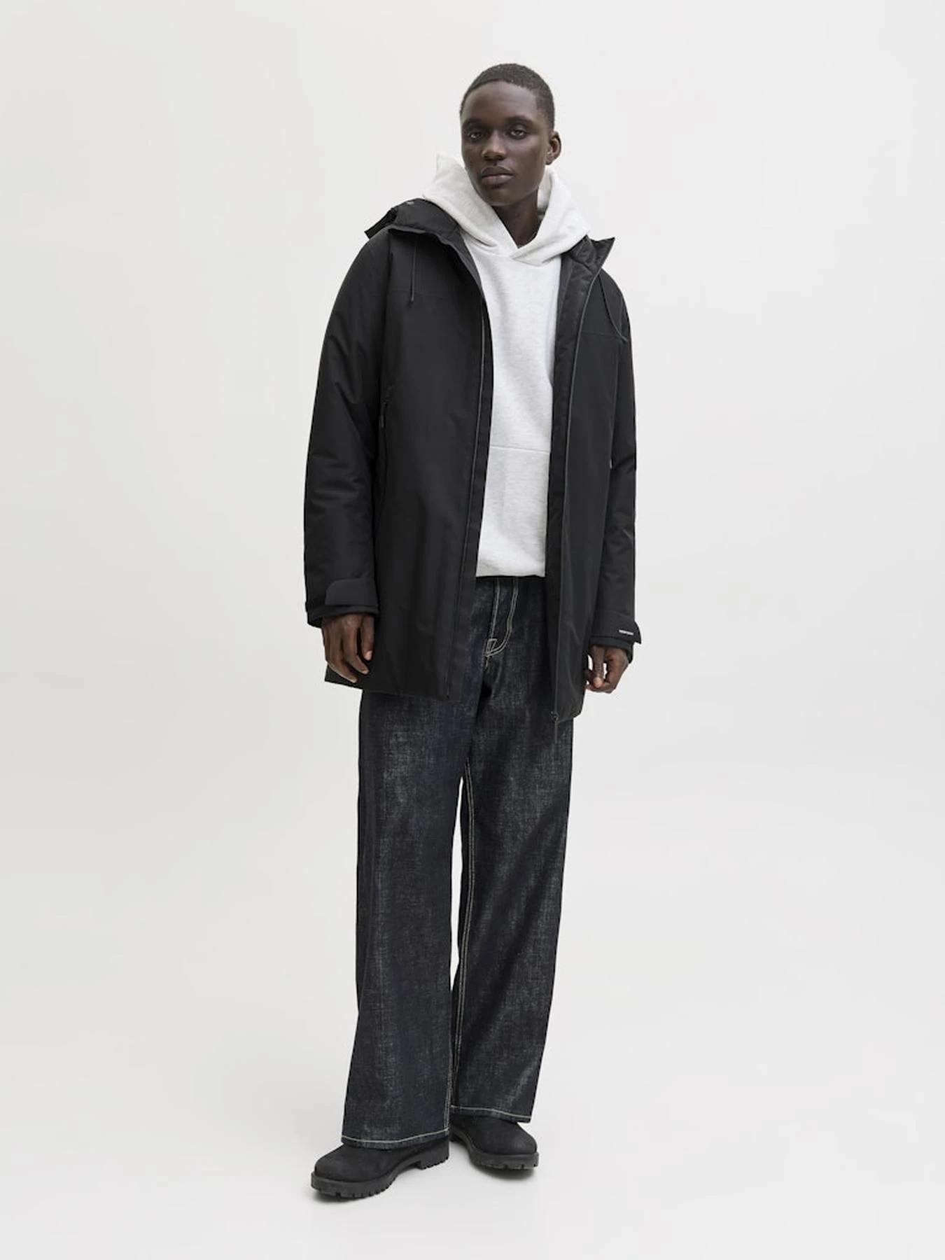 Куртки и дубленки JACK & JONES модель 12283168_Black Фото