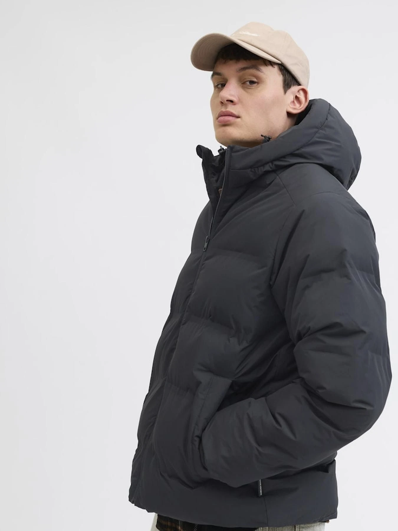 Куртки и дубленки JACK & JONES модель 12278749_Black Фото