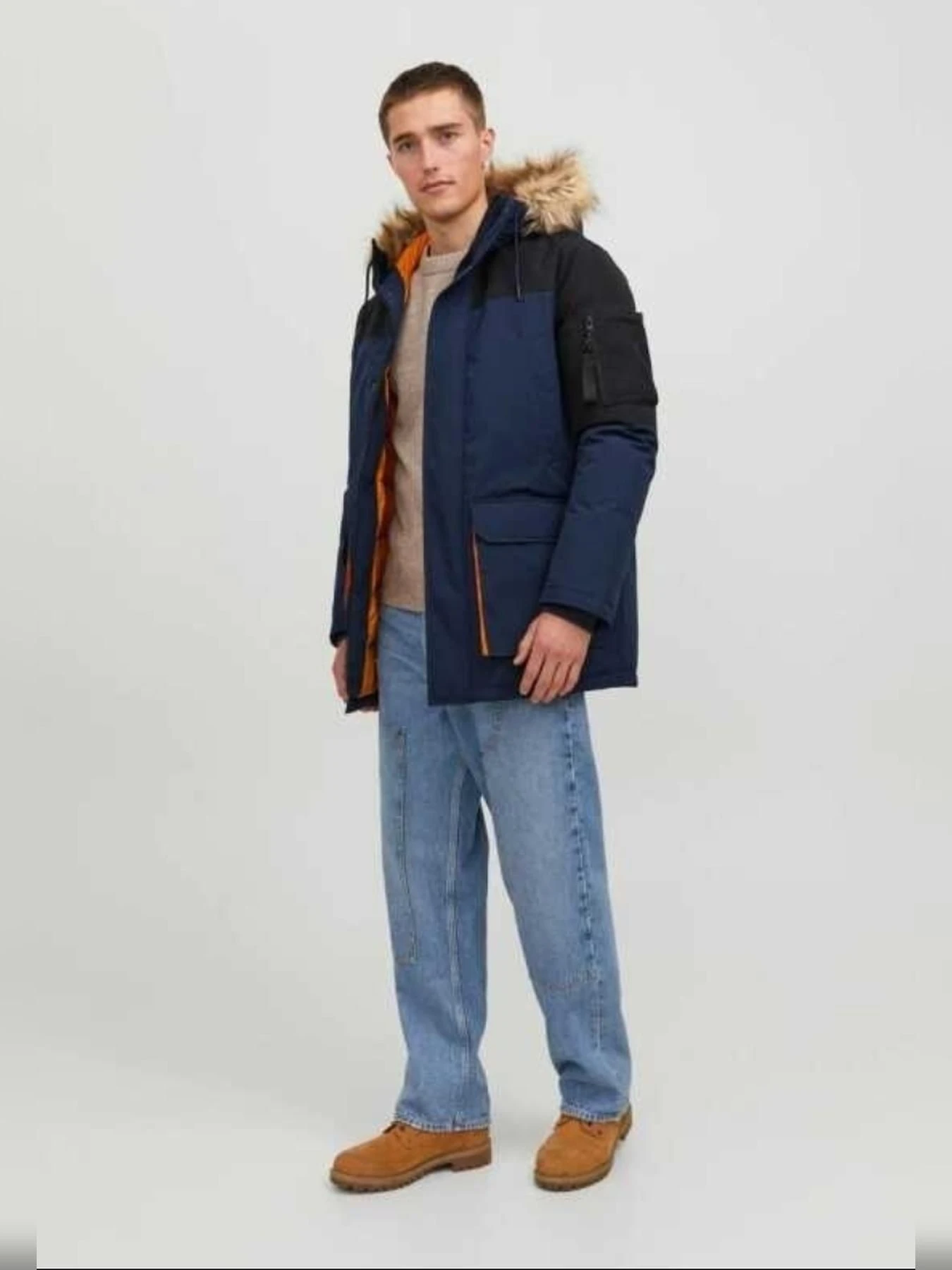 Куртки и дубленки JACK & JONES модель 12238906_Totaleclipse Фото