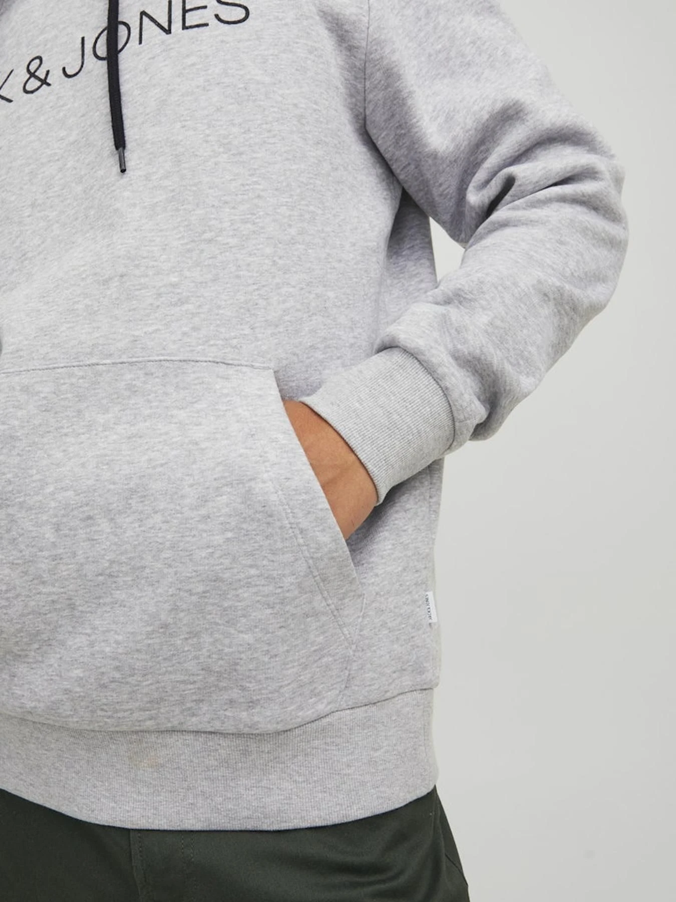 Худи и свитшоты JACK & JONES модель 12211772_LIGHTGREYMELANGE Худи и свитшоты JACK & JONES модель 12211772_LIGHTGREYMELANGE Фото