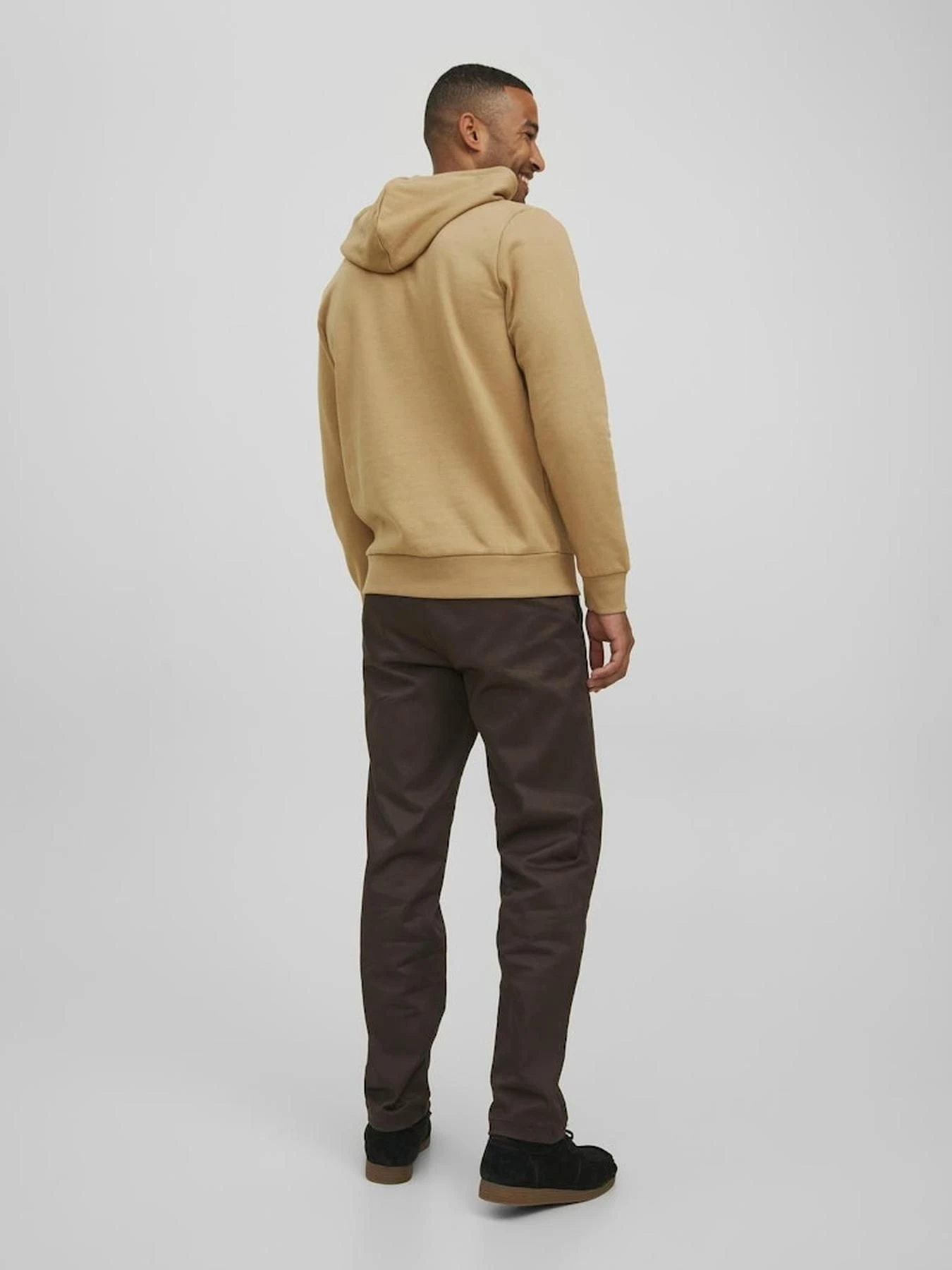 Худи и свитшоты JACK & JONES модель 12216046_Tigerseye Худи и свитшоты JACK & JONES модель 12216046_Tigerseye Фото