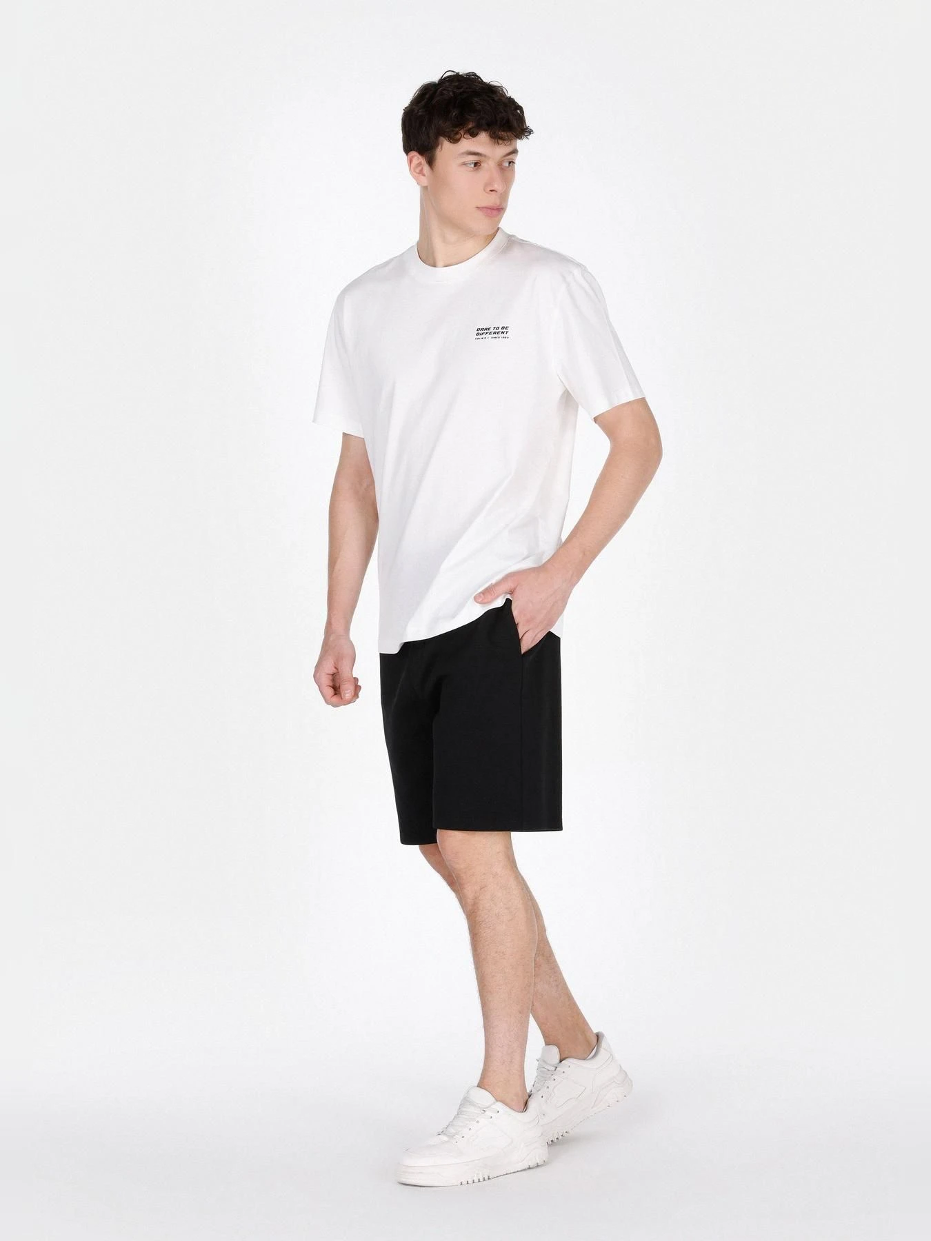 Шорты Colin’s модель CL1074177_BLK Фото