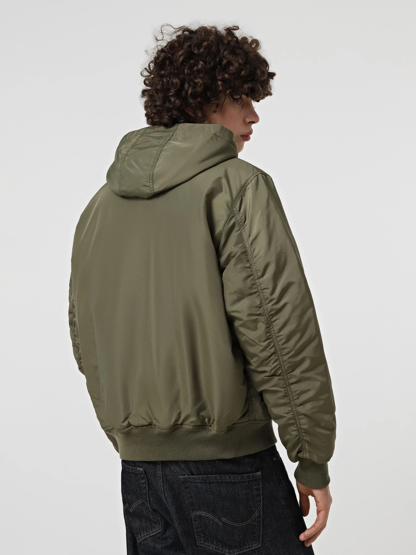 Куртки и дубленки Alpha Industries модель MJM55511C1_359 Куртки и дубленки Alpha Industries модель MJM55511C1_359 Фото