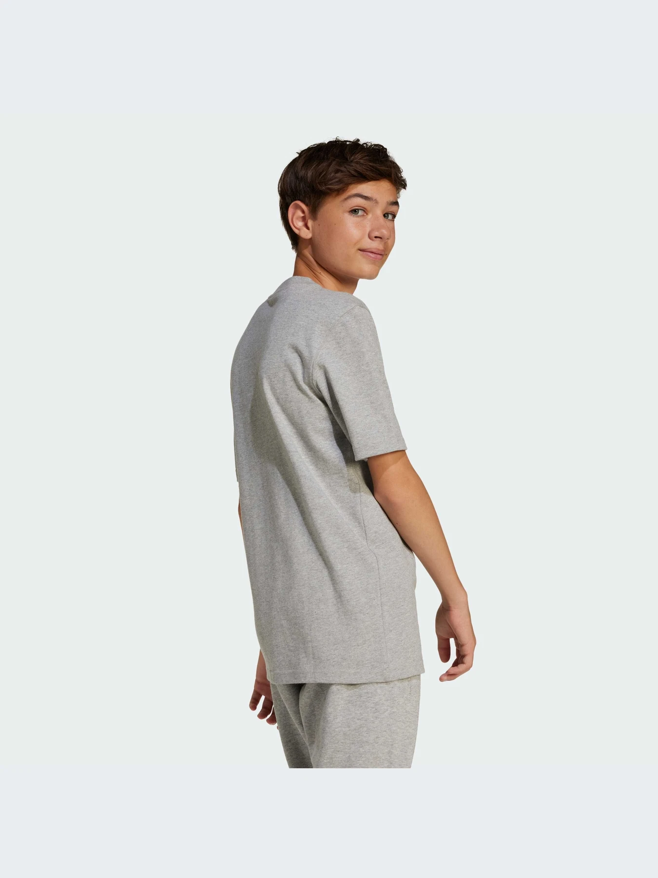 Футболки и поло Adidas модель JC7641-KZ Футболки и поло Adidas модель JC7641-KZ Фото