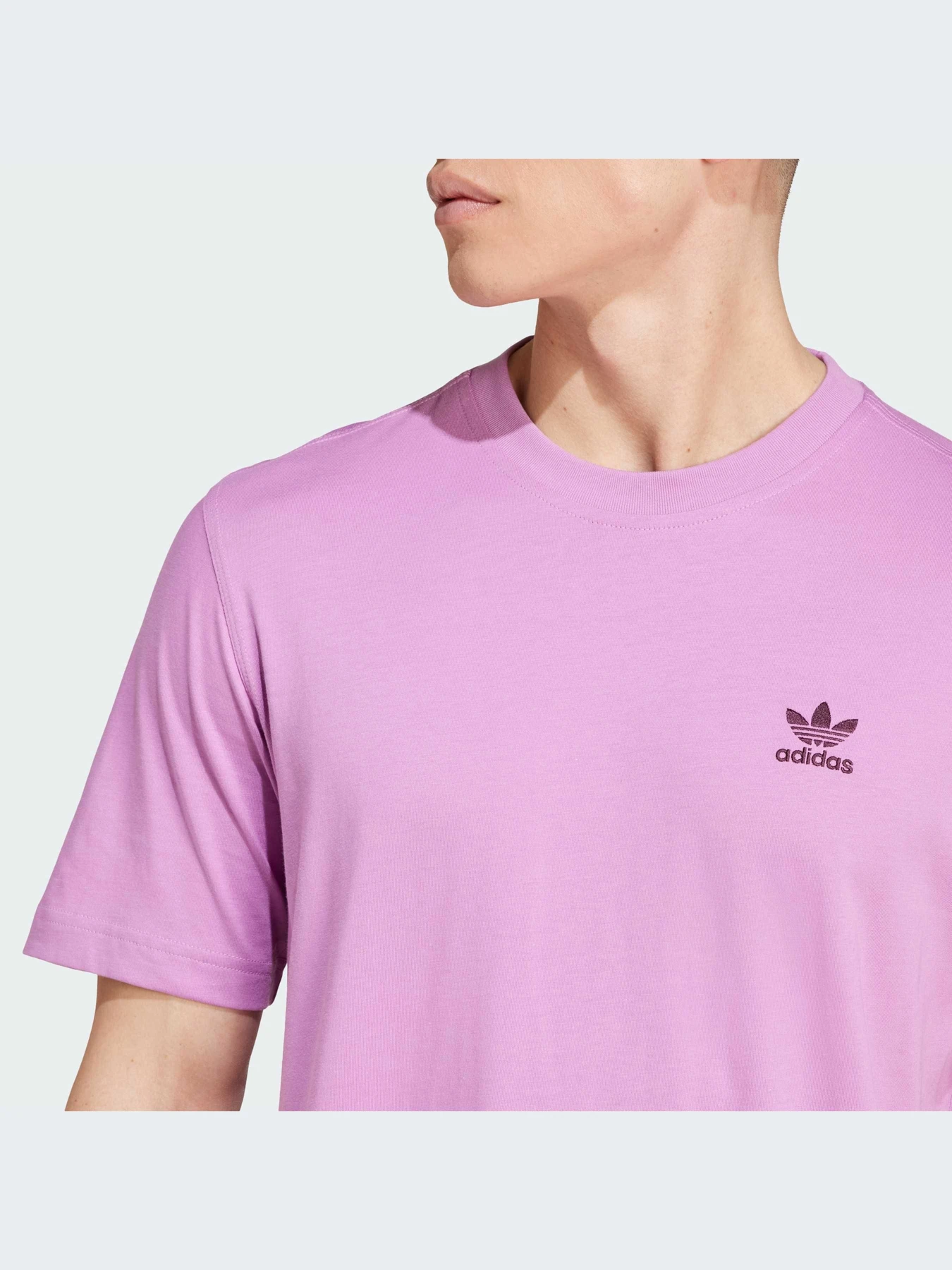 Футболки и поло Adidas модель IY5477-KZ Футболки и поло Adidas модель IY5477-KZ Фото