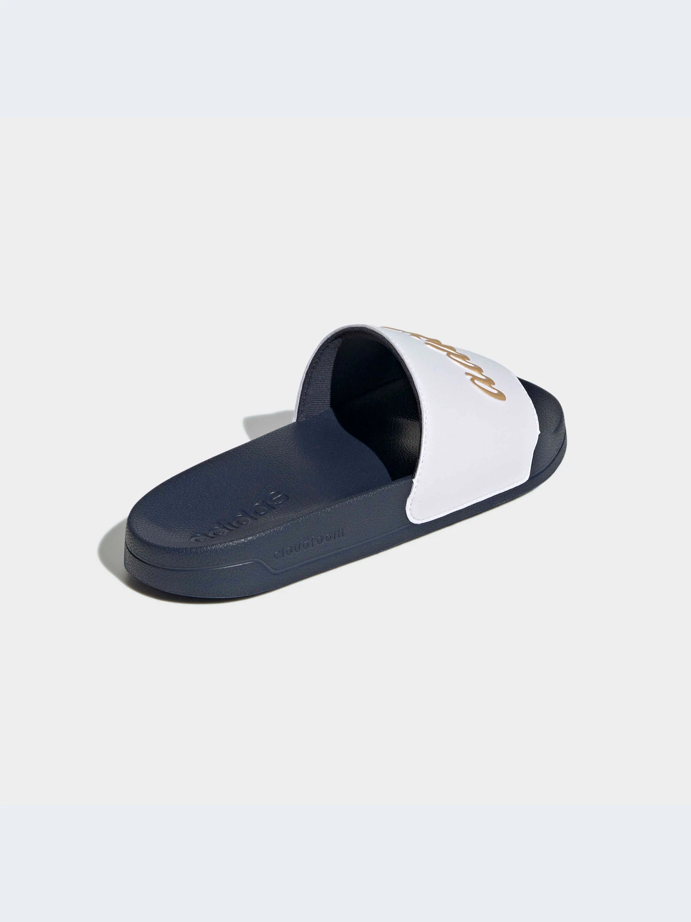 Шлёпанцы Adidas Adilette модель GZ5930-KZ Шлёпанцы Adidas Adilette модель GZ5930-KZ Фото