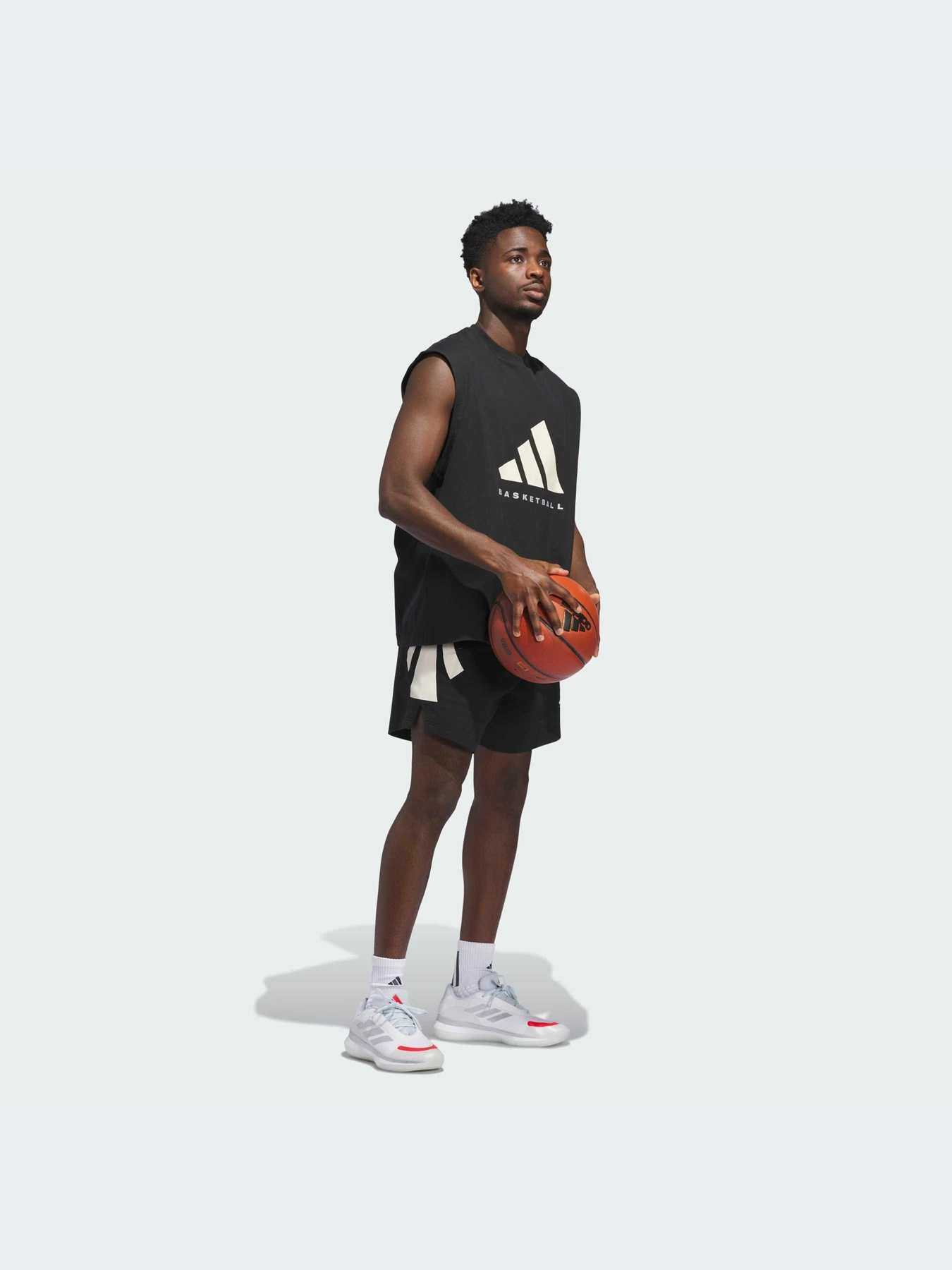 Шорты Adidas модель JX5591-KZ Шорты Adidas модель JX5591-KZ Фото