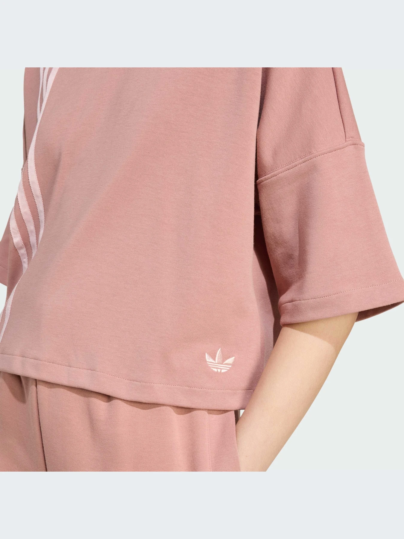 Футболки и поло Adidas модель JW3613-KZ Футболки и поло Adidas модель JW3613-KZ Фото