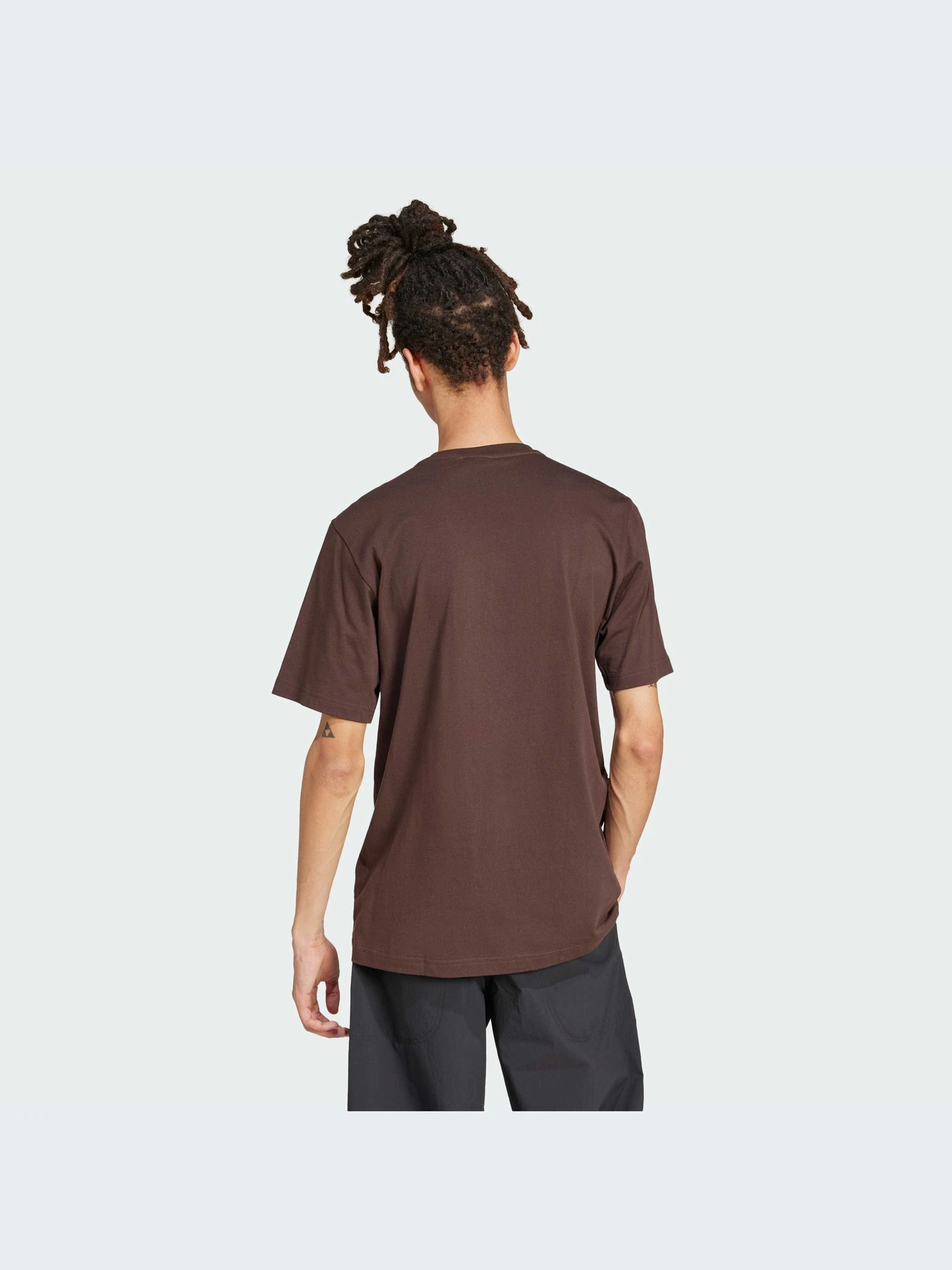 Футболки и поло Adidas Graphics модель JP4414-KZ Футболки и поло Adidas Graphics модель JP4414-KZ Фото