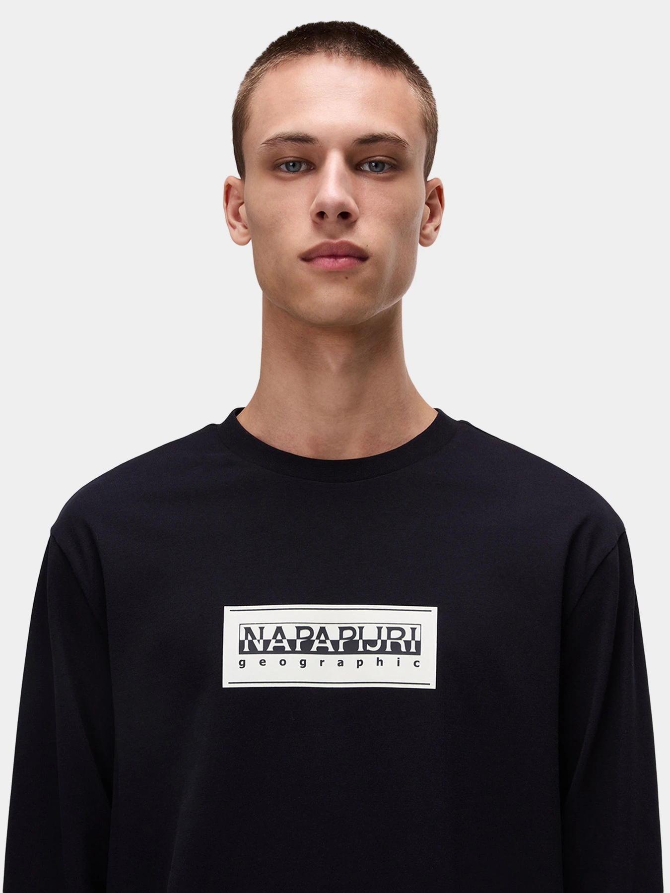 Худи и свитшоты Napapijri модель NP0A4I3M_041 Худи и свитшоты Napapijri модель NP0A4I3M_041 Фото