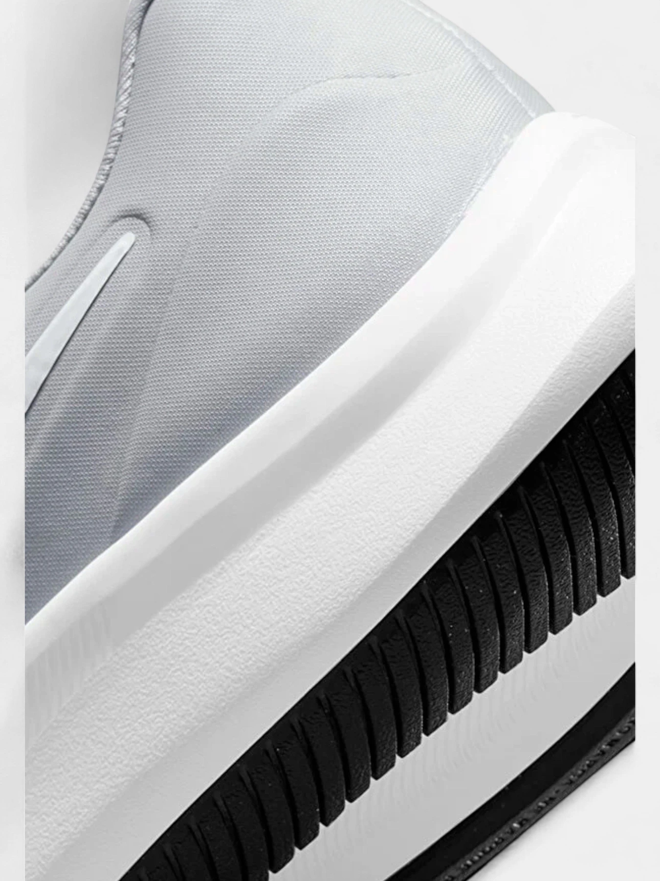 Кроссовки NIKE NIKE STAR RUNNER 3 (GS) модель DA2776-005 Кроссовки NIKE NIKE STAR RUNNER 3 (GS) модель DA2776-005 Фото