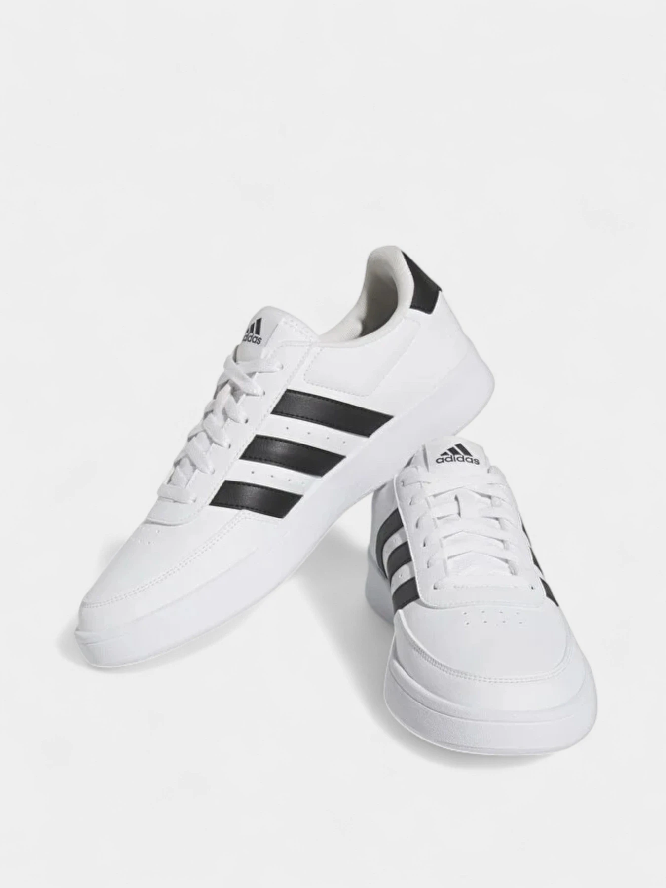 Кроссовки Adidas BREAKNET 2.0 модель HP9426 Кроссовки Adidas BREAKNET 2.0 модель HP9426 Фото